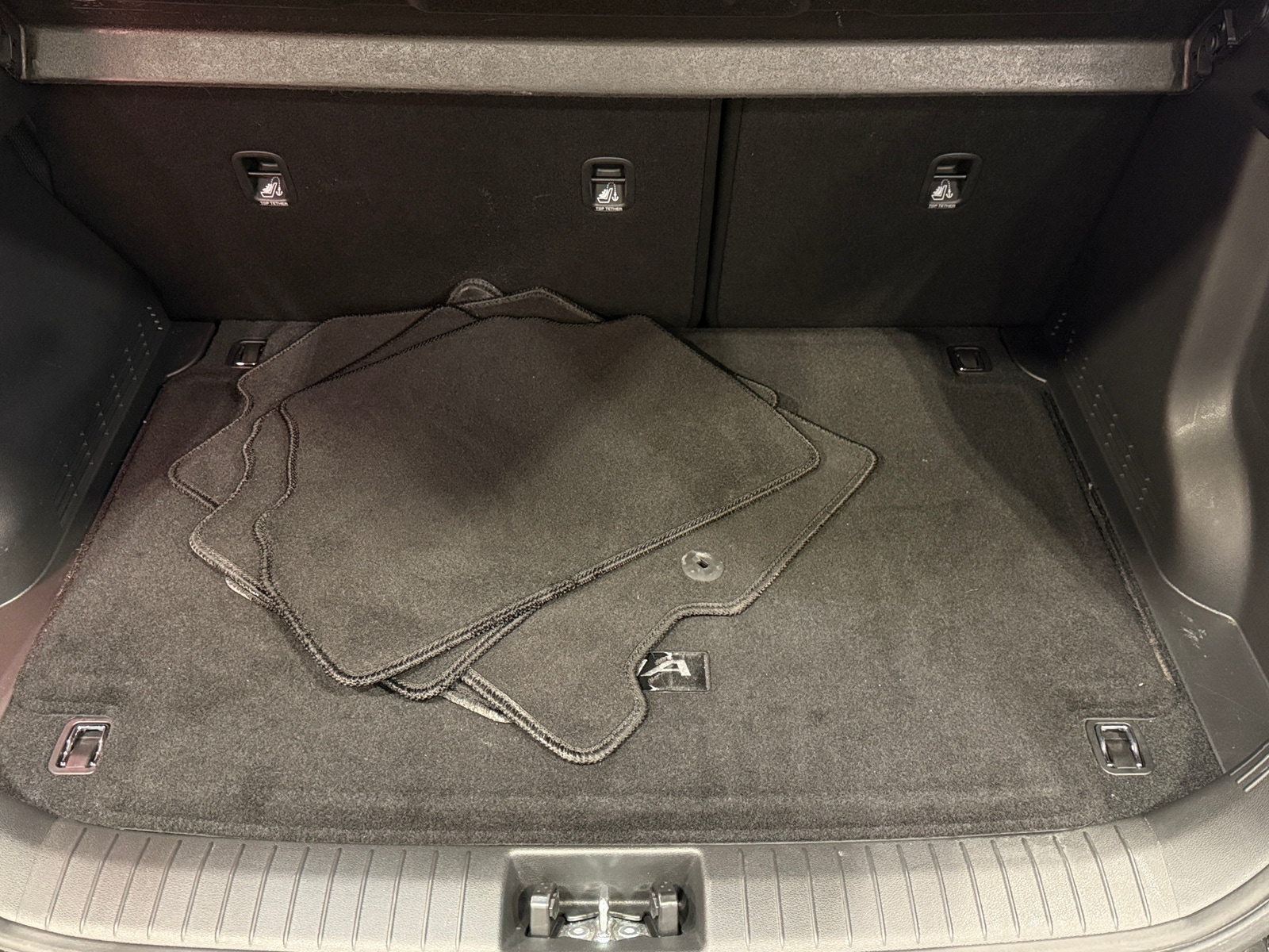 Thumbnail: 2023 Hyundai Kona - 7