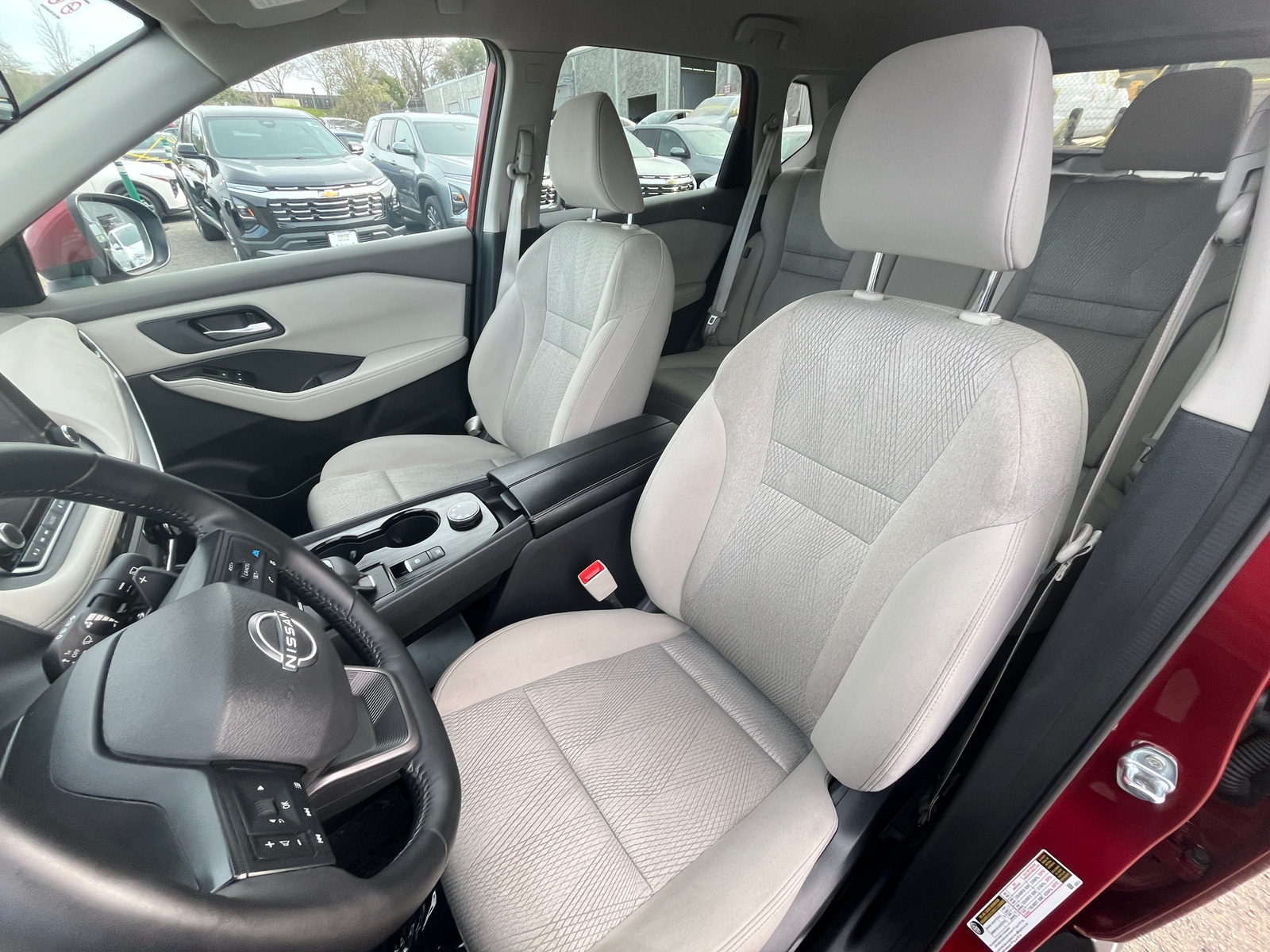 Thumbnail: 2025 Nissan Rogue - 2