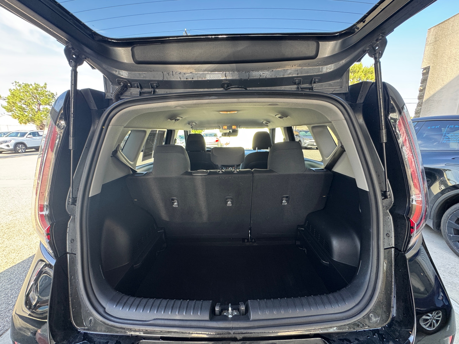 Thumbnail: 2025 Kia Soul - 6