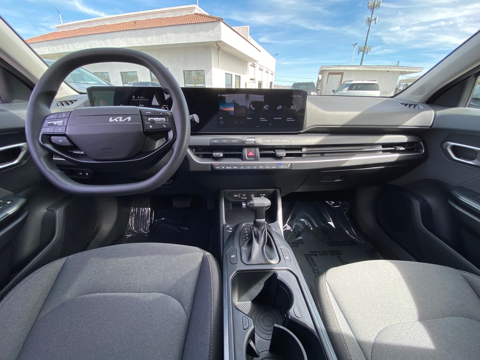 Thumbnail: 2025 Kia K4 - 3