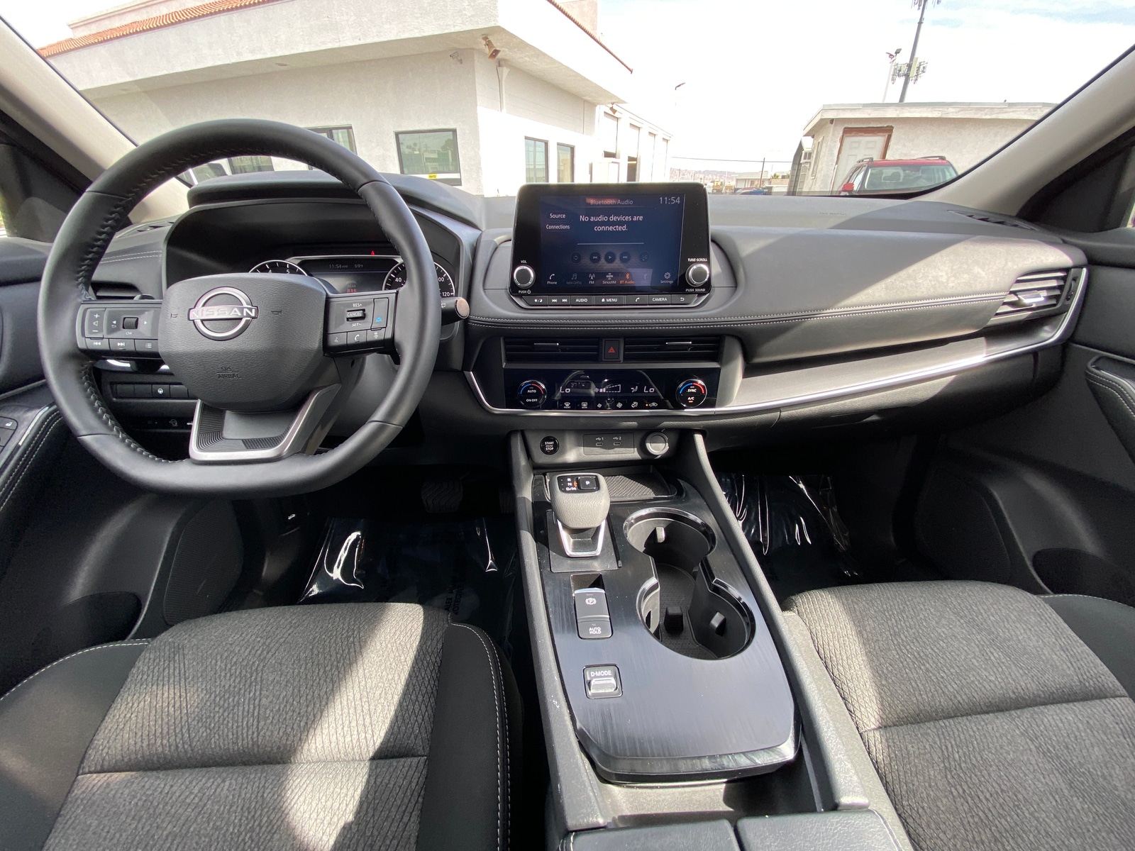 Thumbnail: 2025 Nissan Rogue - 3