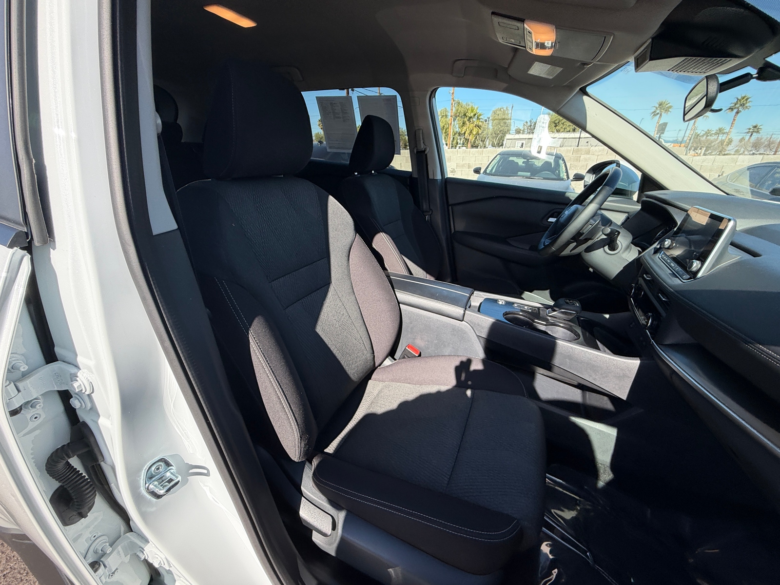 Thumbnail: 2025 Nissan Rogue - 2