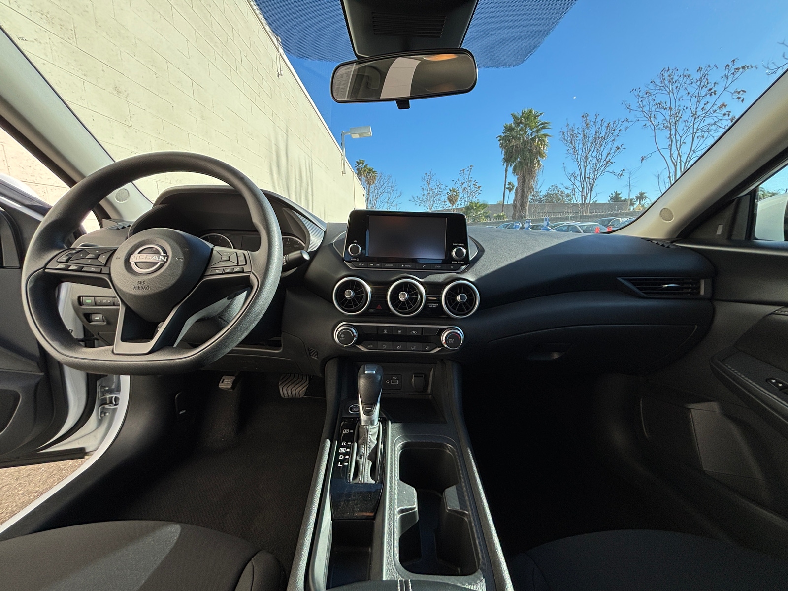 Thumbnail: 2025 Nissan Sentra - 3