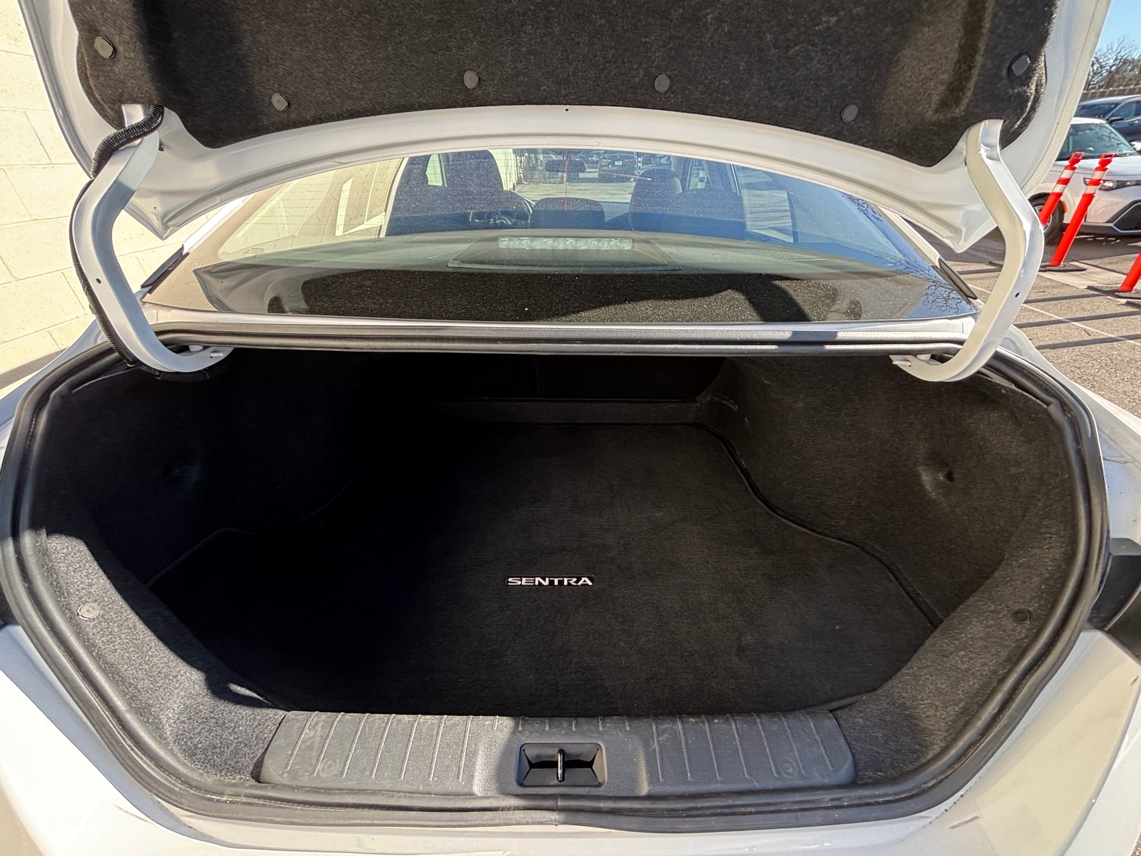 Thumbnail: 2025 Nissan Sentra - 6