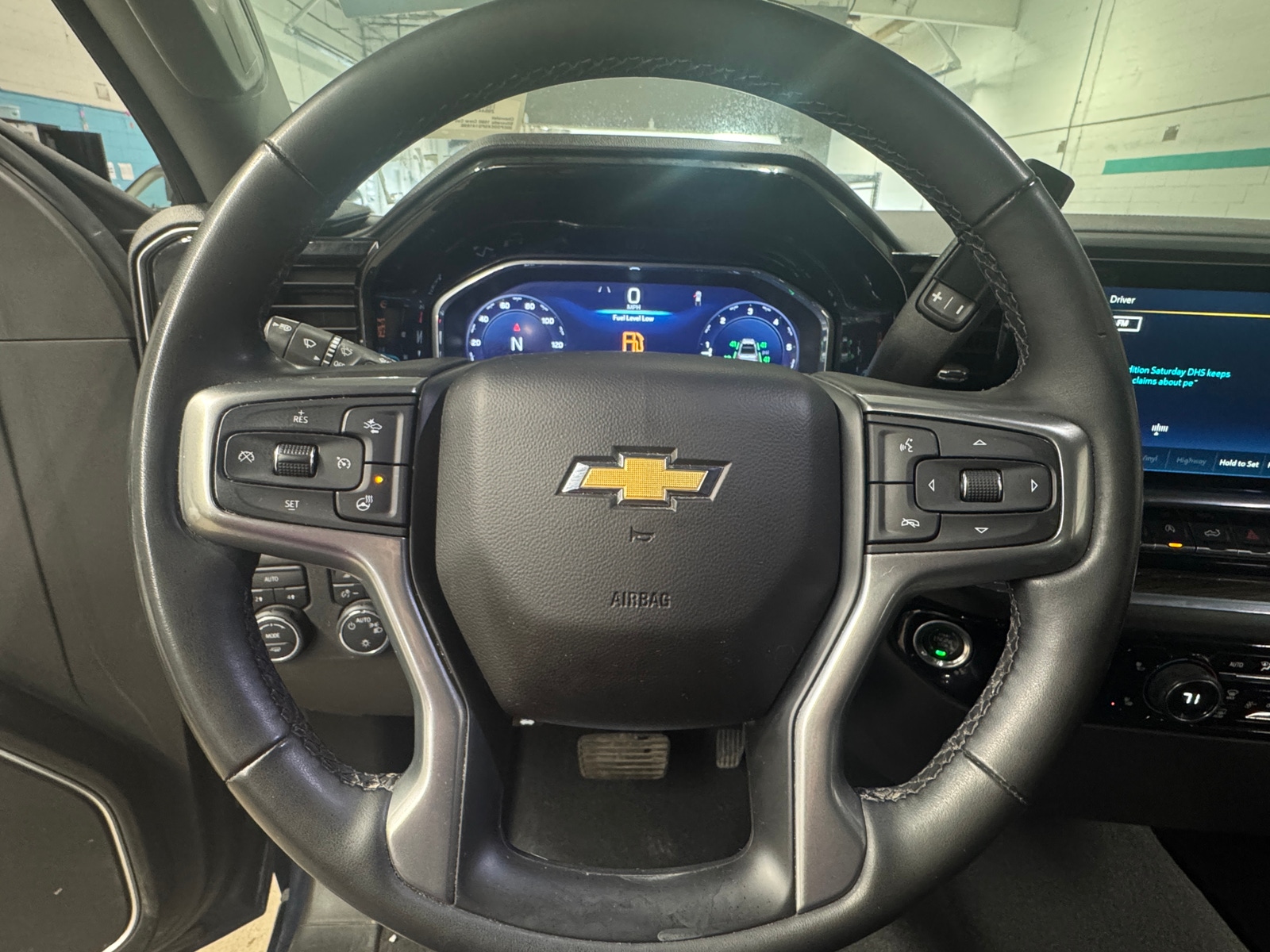 Thumbnail: 2023 Chevrolet Silverado 1500 - 5