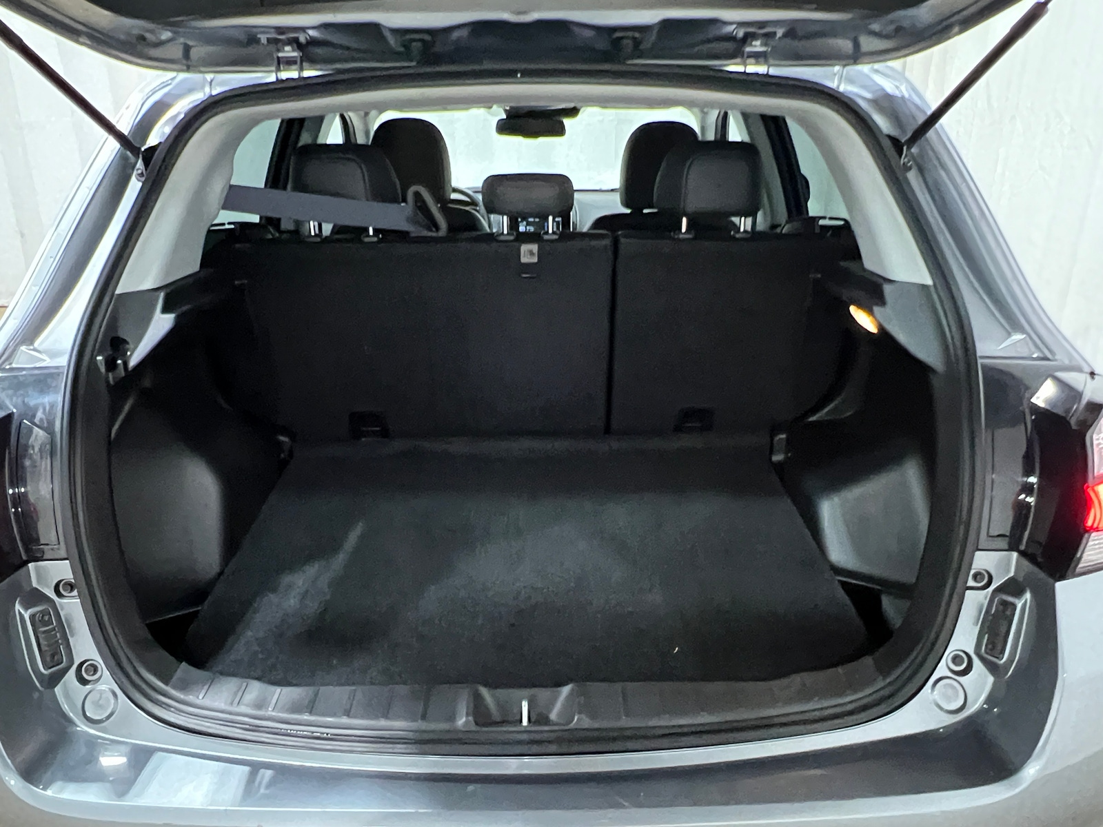 Thumbnail: 2025 Mitsubishi Outlander Sport - 6