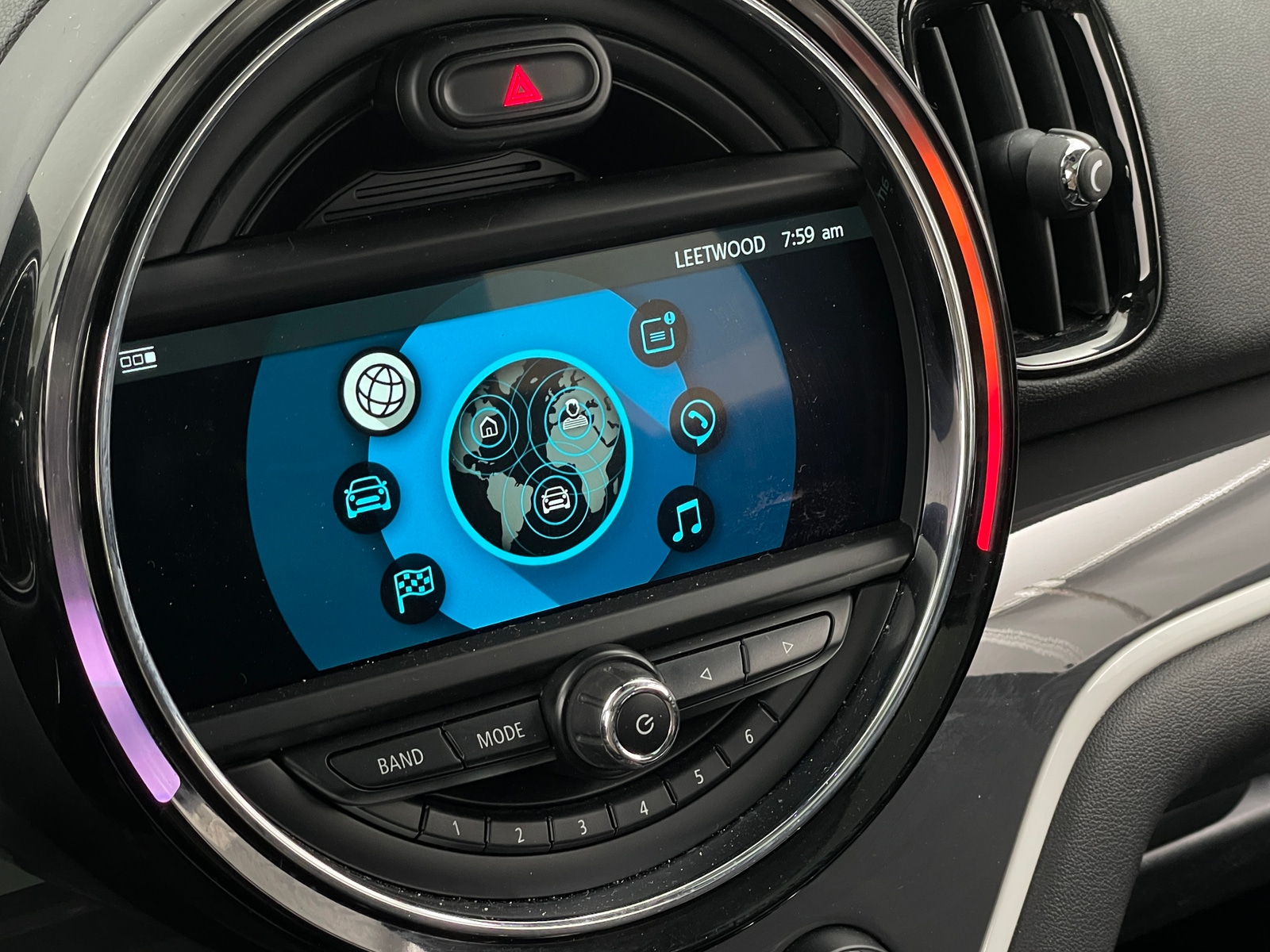 Thumbnail: 2018 MINI Cooper Countryman - 3