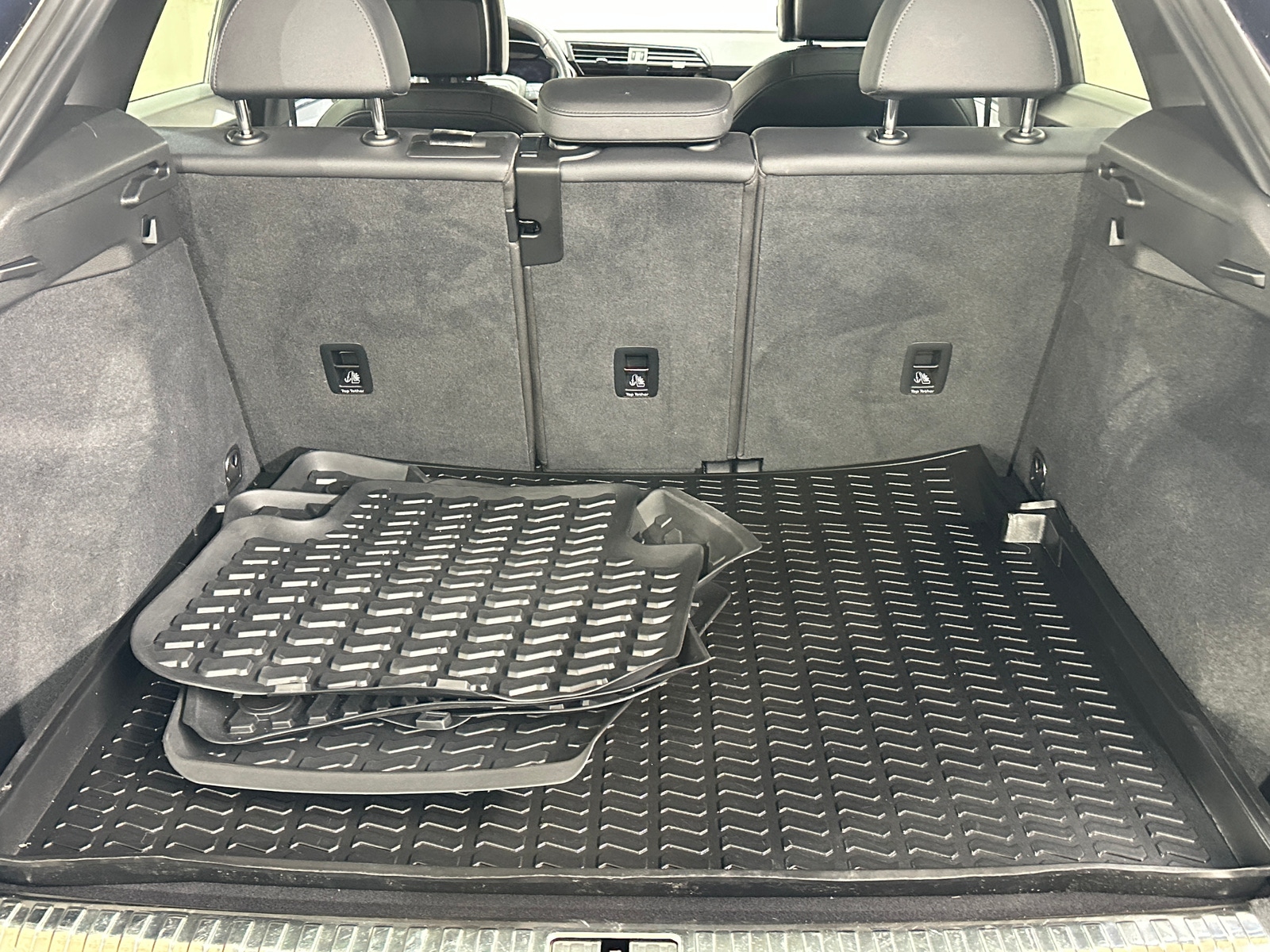 Thumbnail: 2022 Audi Q3 - 6