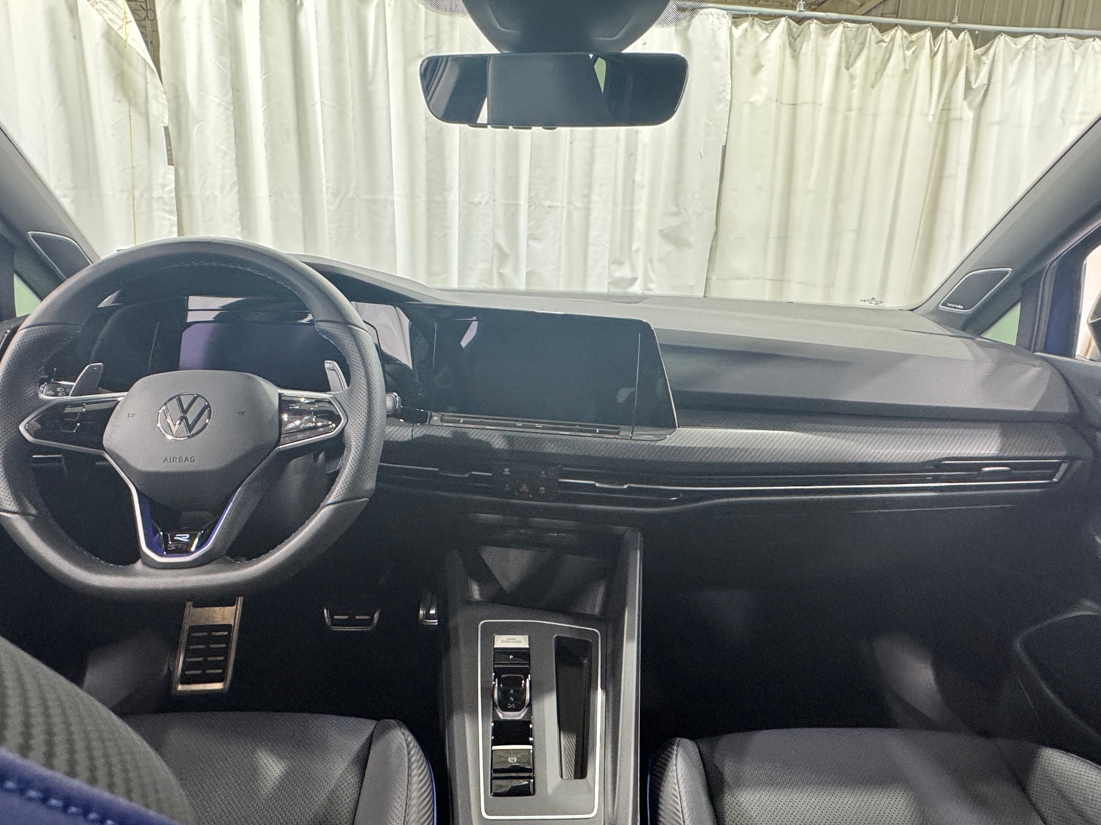 Thumbnail: 2024 Volkswagen Golf - 2