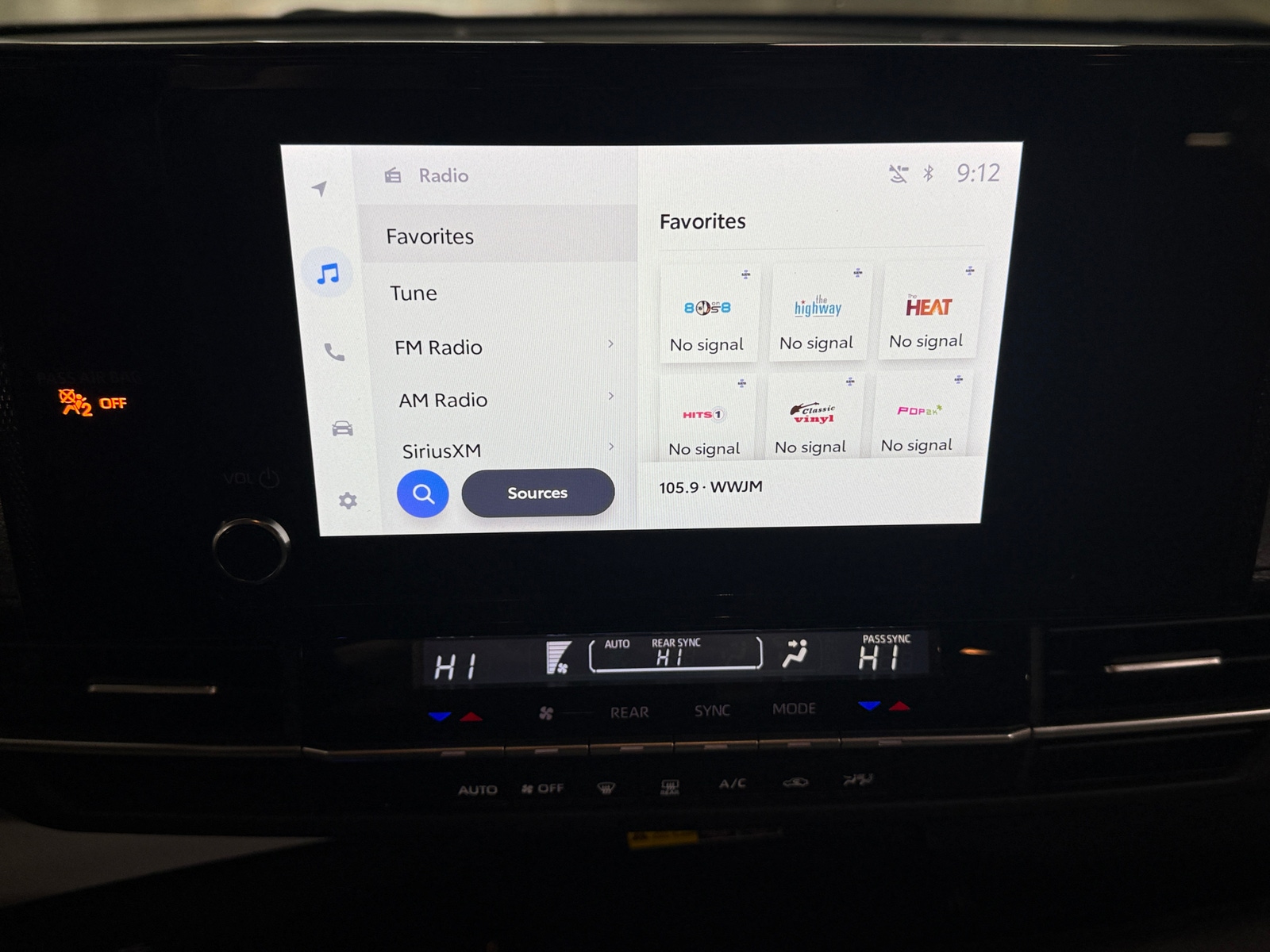Thumbnail: 2025 Toyota Sienna - 4