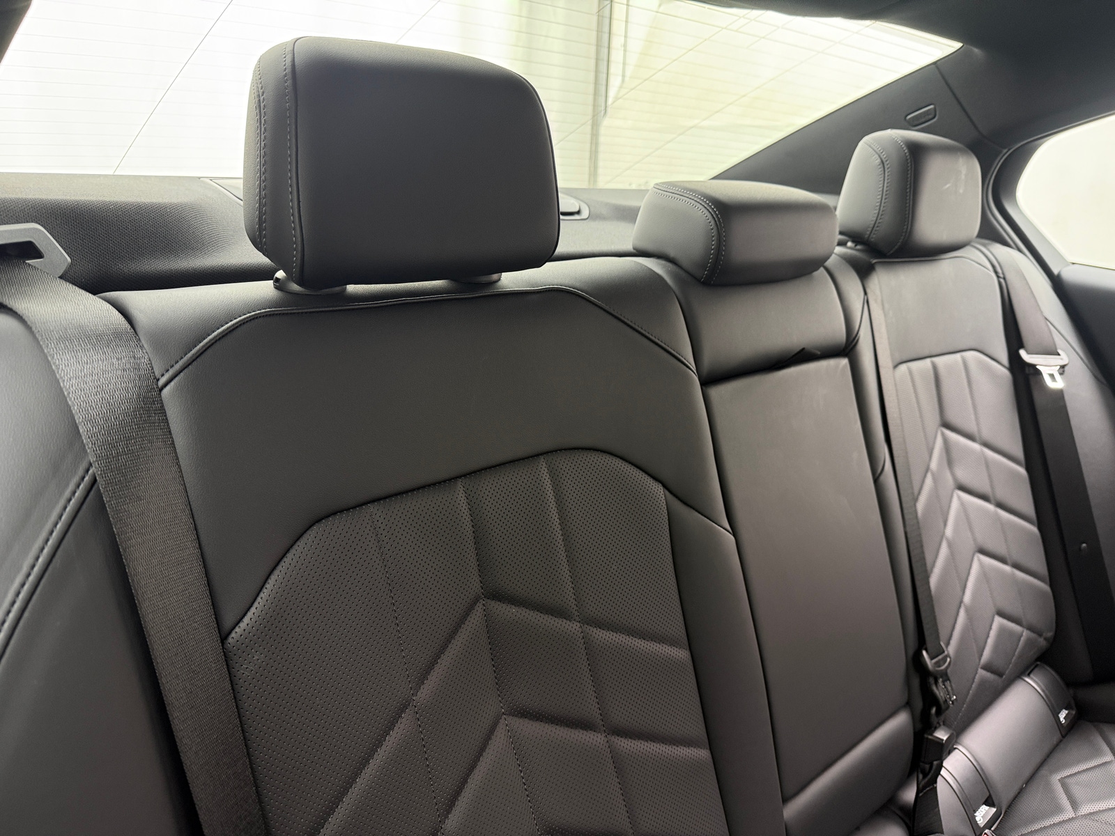 Thumbnail: 2025 BMW i5 - 5