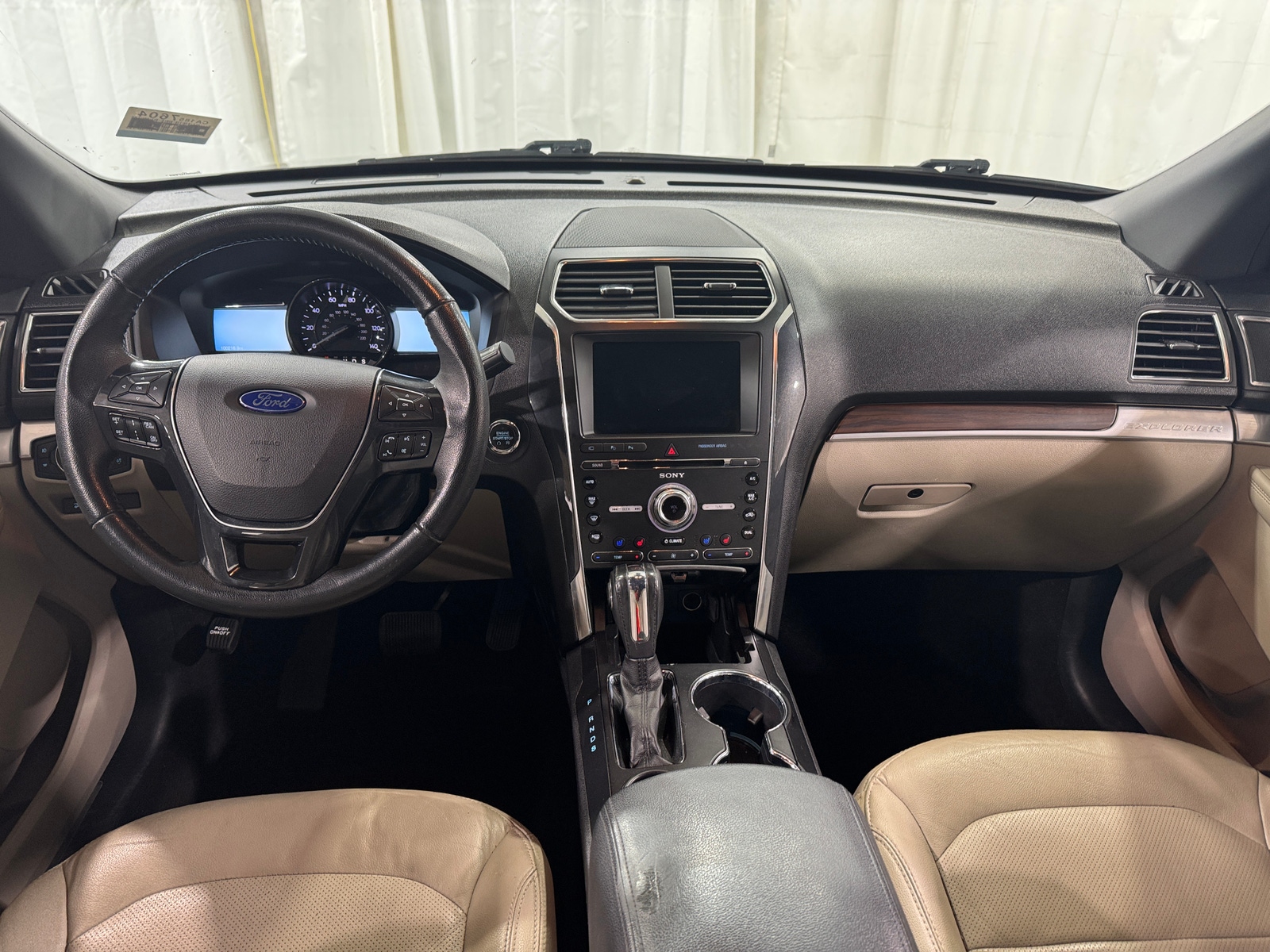 Thumbnail: 2018 Ford Explorer - 2