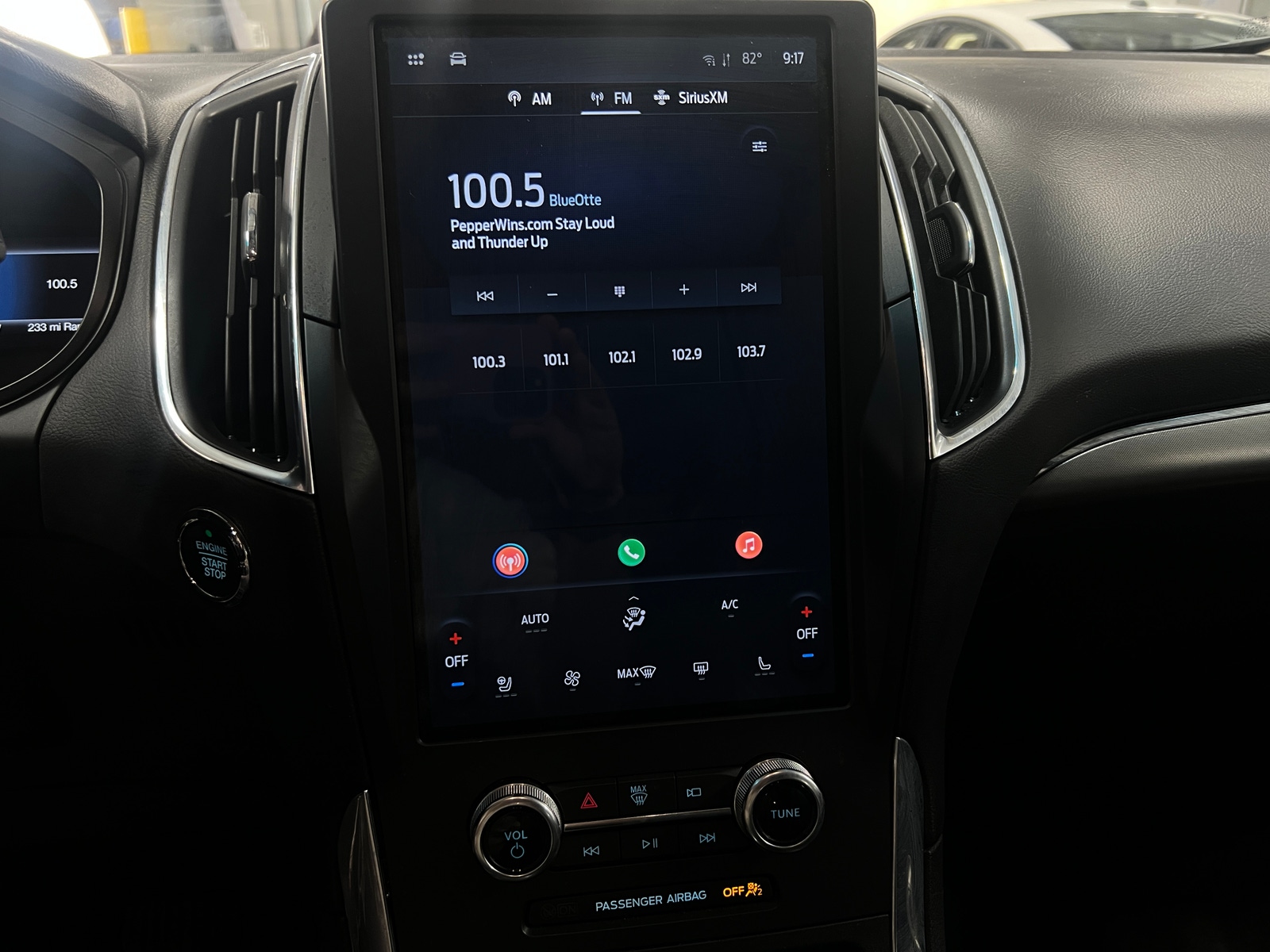 Thumbnail: 2024 Ford Edge - 3