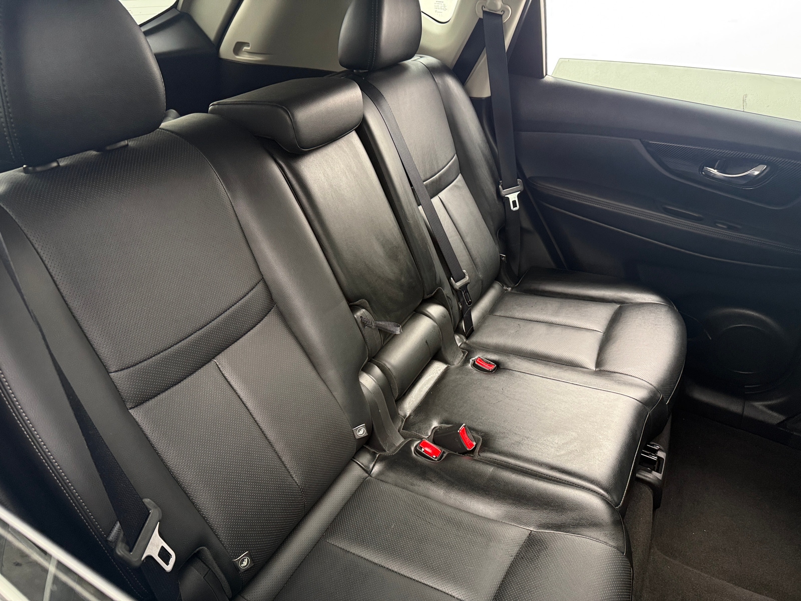 Thumbnail: 2017 Nissan Rogue - 5