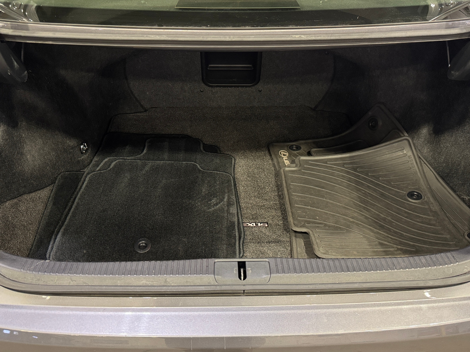 Thumbnail: 2014 Lexus ES - 6