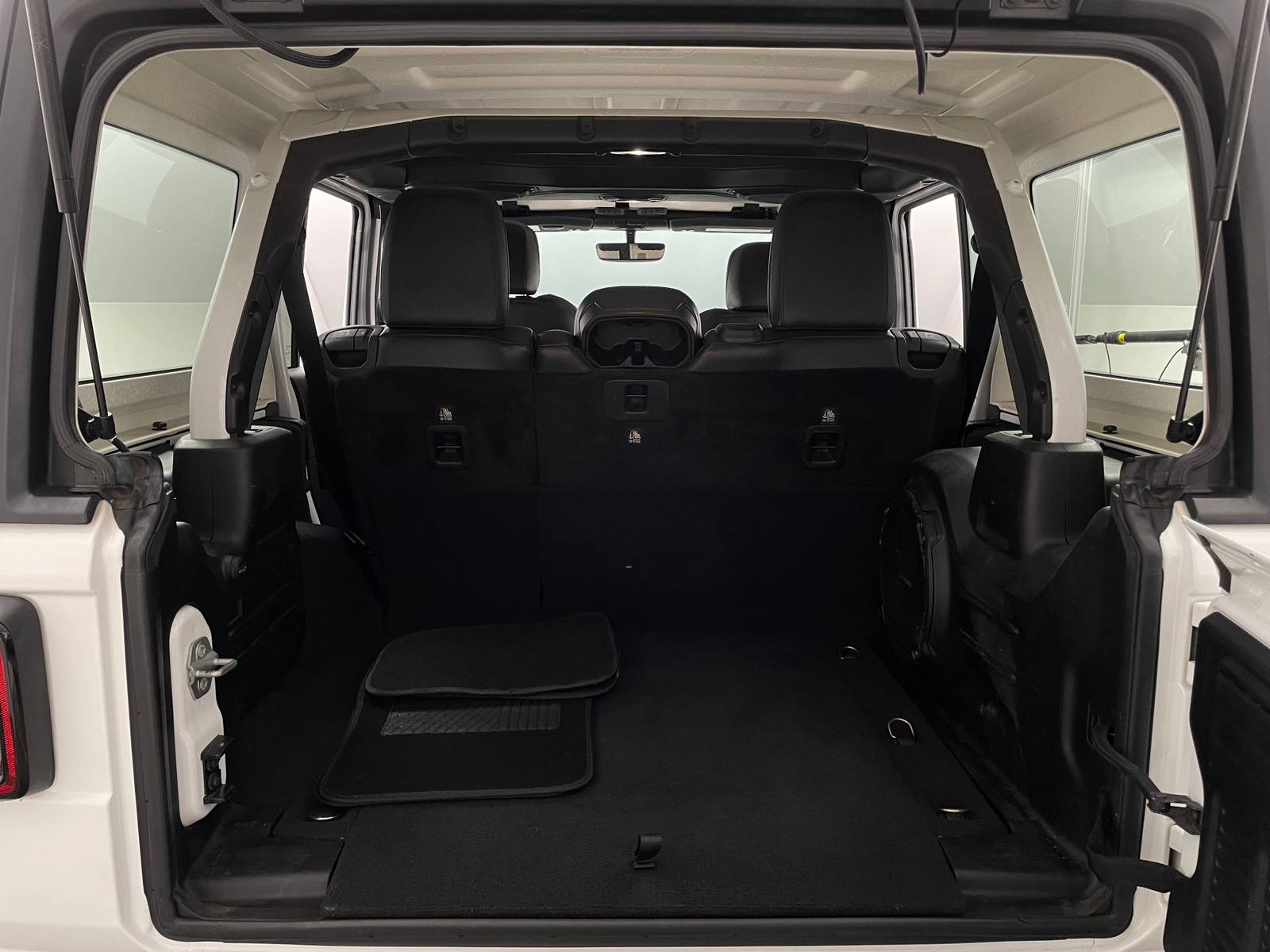 Thumbnail: 2018 Jeep Wrangler - 6