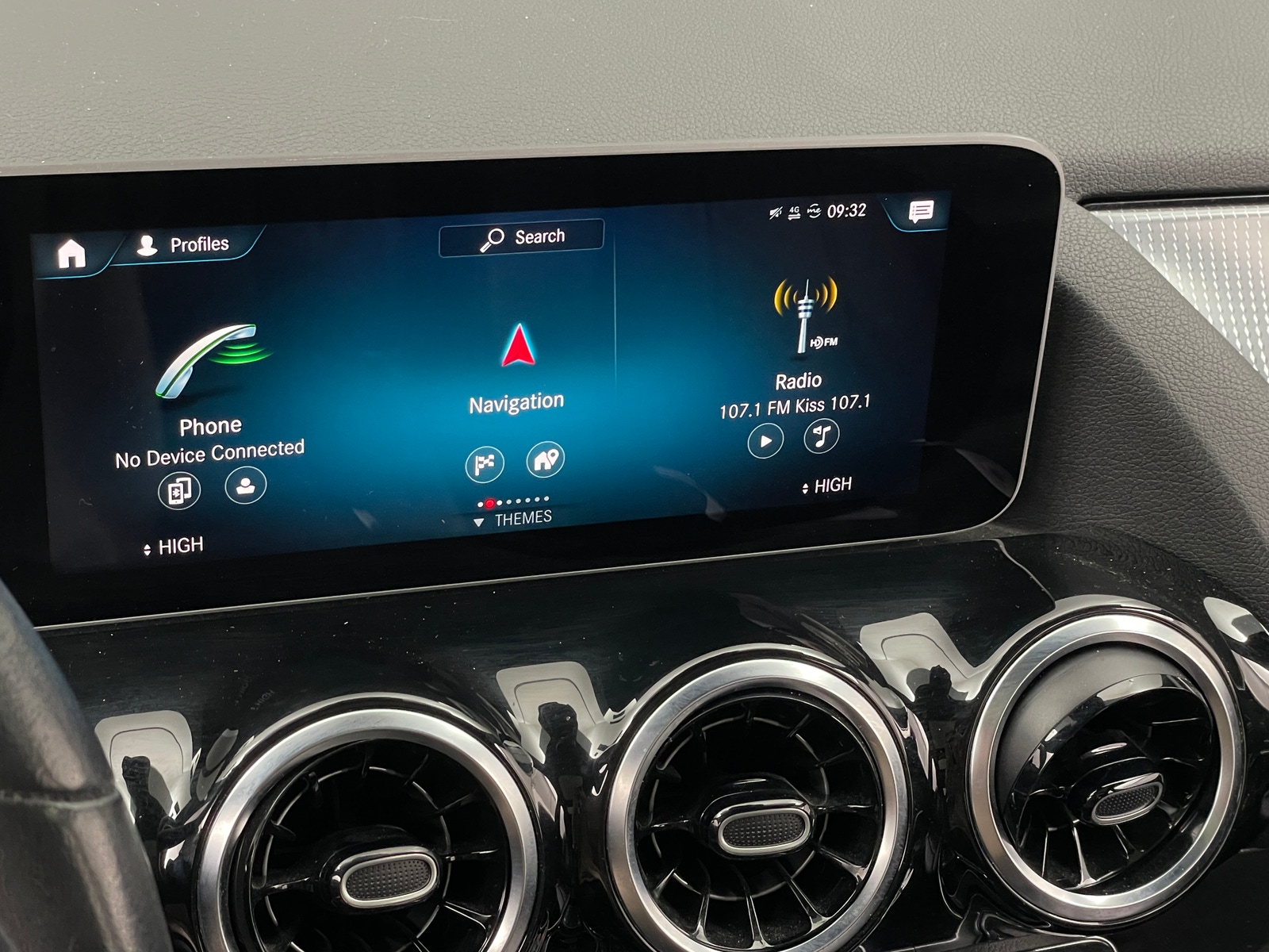 Thumbnail: 2021 Mercedes-Benz GLA - 3