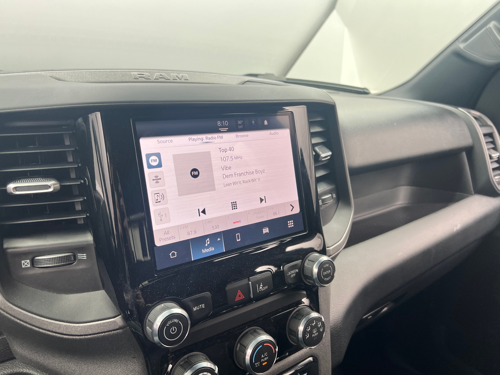 Thumbnail: 2025 RAM 1500 - 4