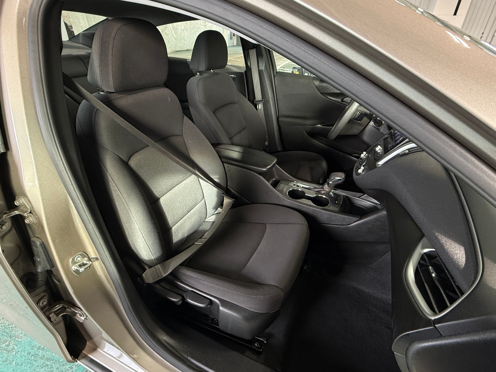 Thumbnail: 2024 Chevrolet Malibu - 2