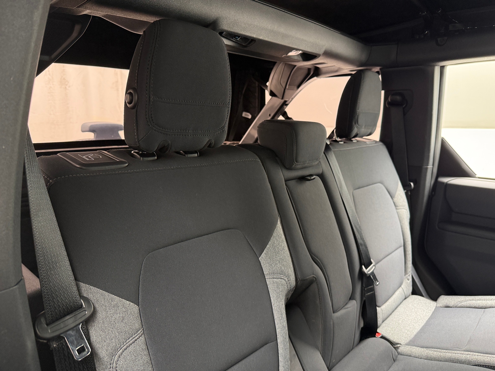 Thumbnail: 2025 Ford Bronco - 6