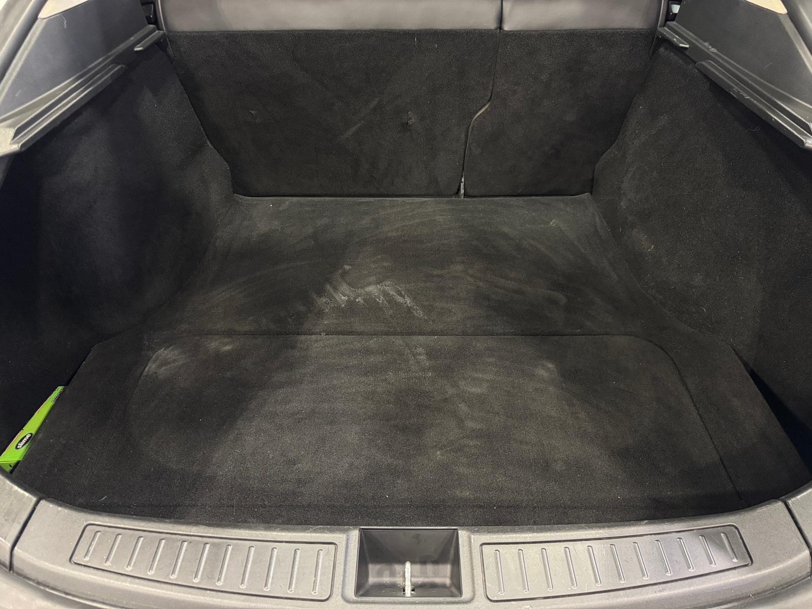 Thumbnail: 2014 Tesla Model S - 6