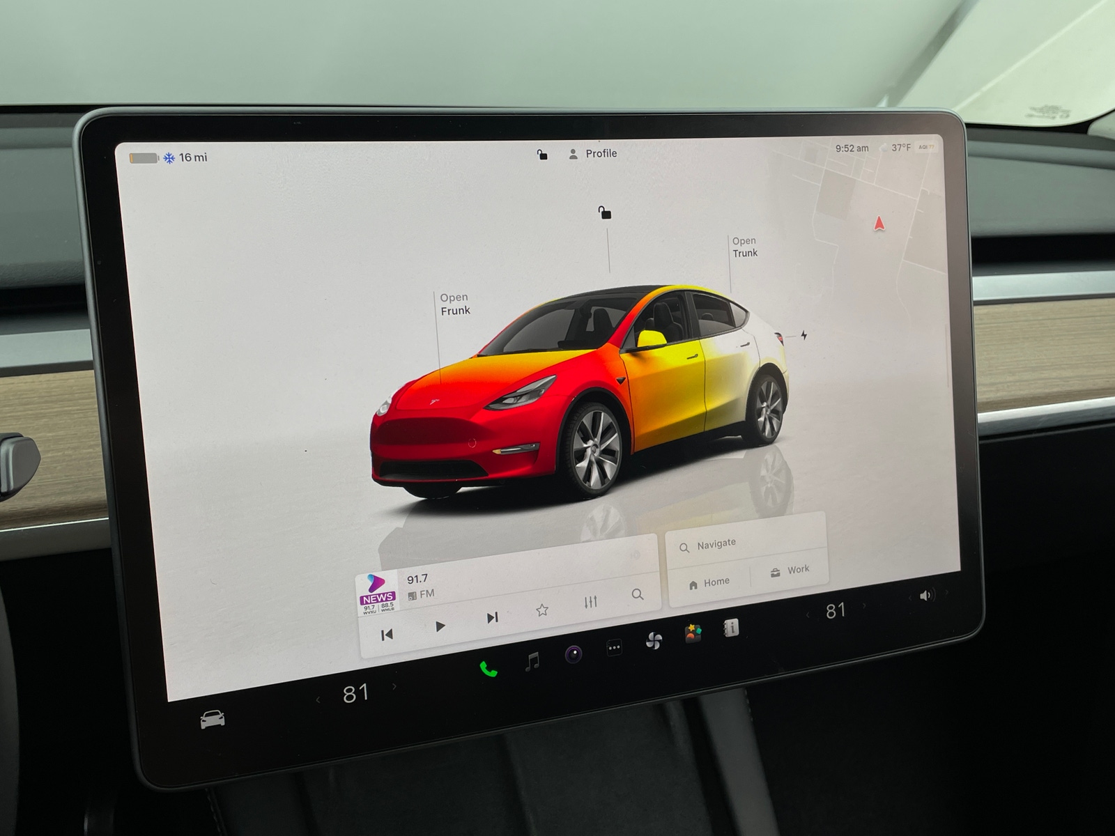 Thumbnail: 2024 Tesla Model Y - 3