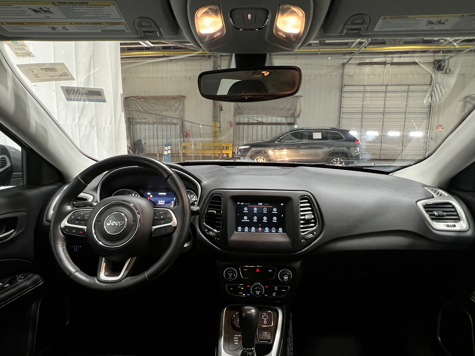 Thumbnail: 2020 Jeep Compass - 3