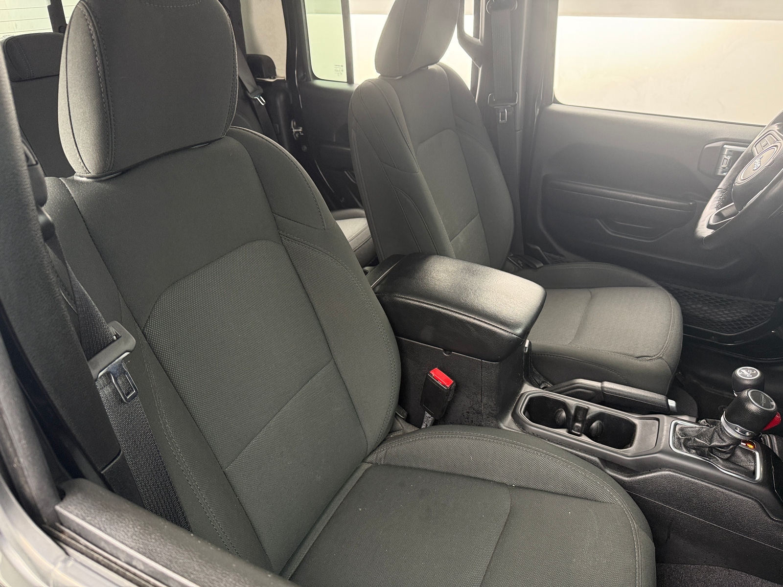 Thumbnail: 2021 Jeep Gladiator - 2