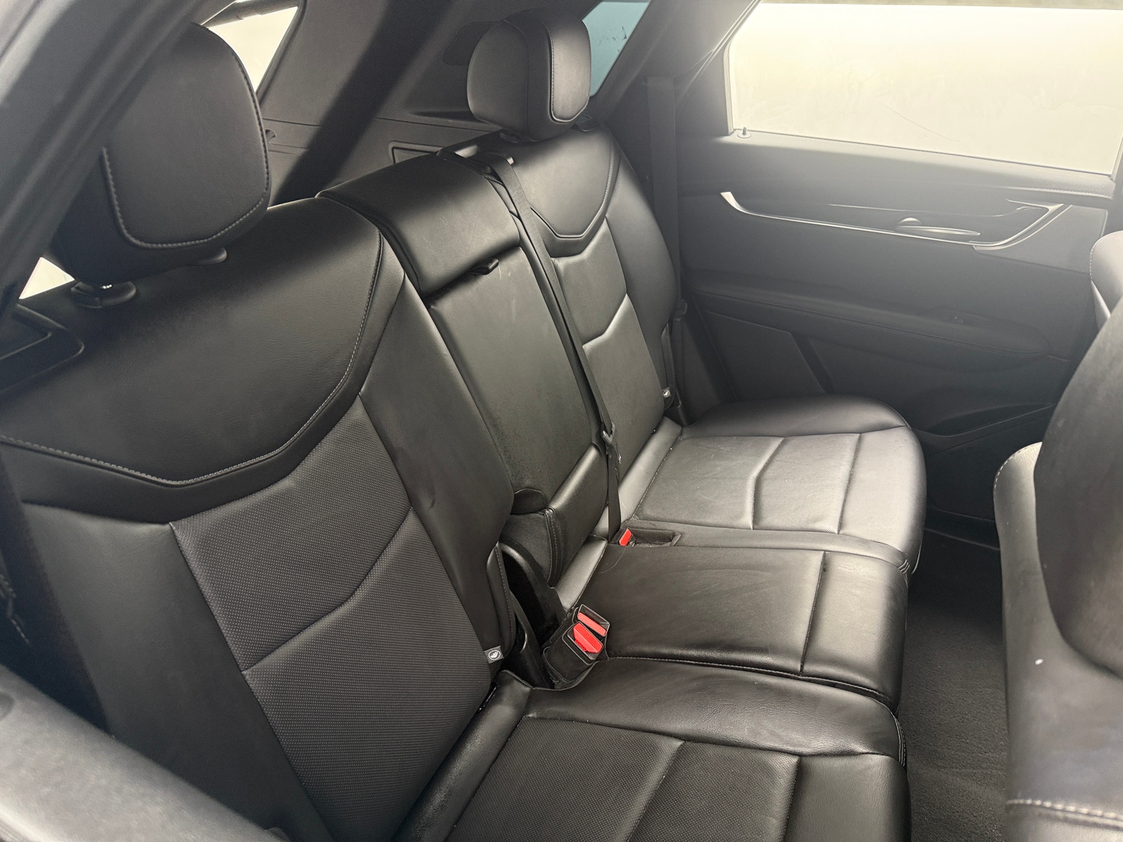 Thumbnail: 2024 Cadillac XT5 - 5