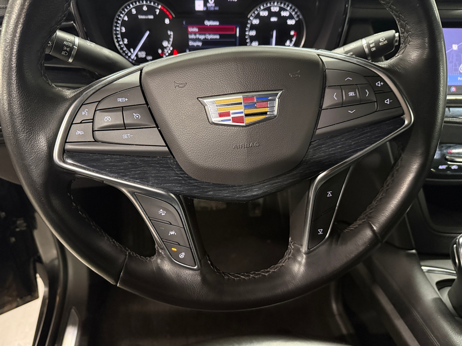 Thumbnail: 2024 Cadillac XT5 - 4