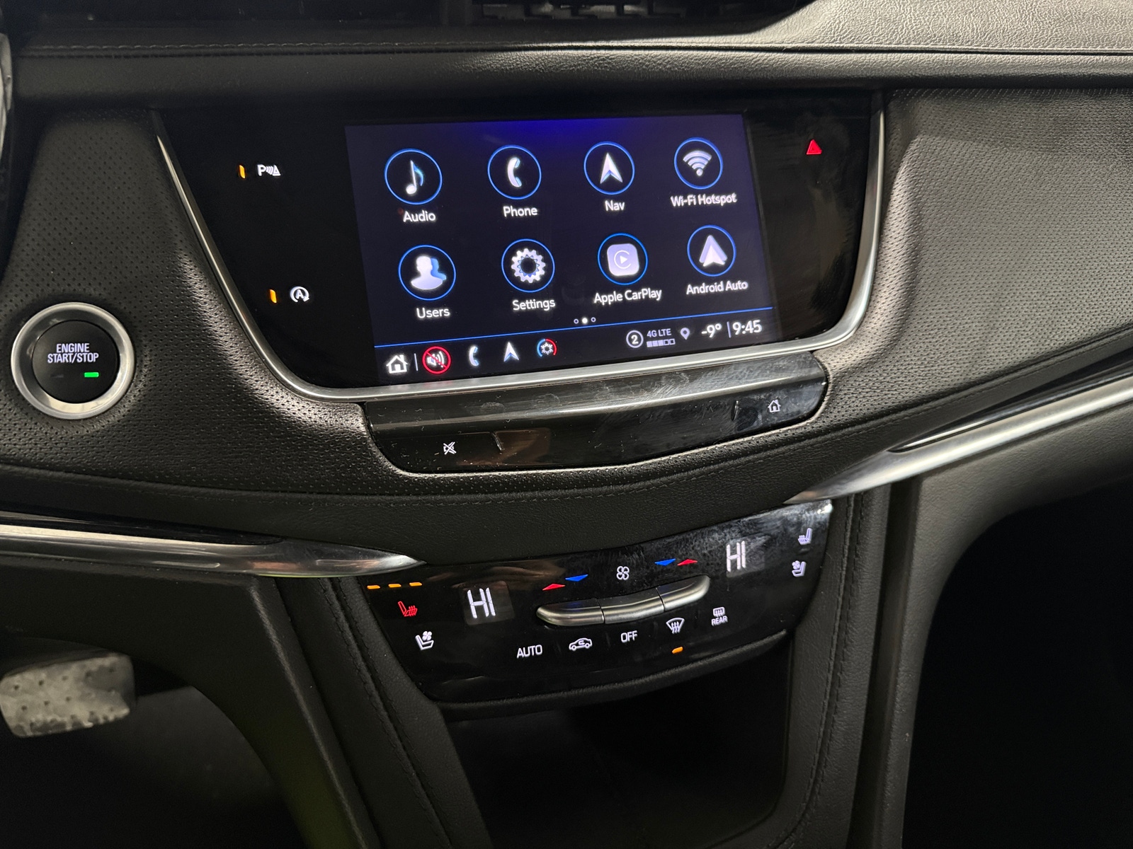 Thumbnail: 2024 Cadillac XT5 - 3