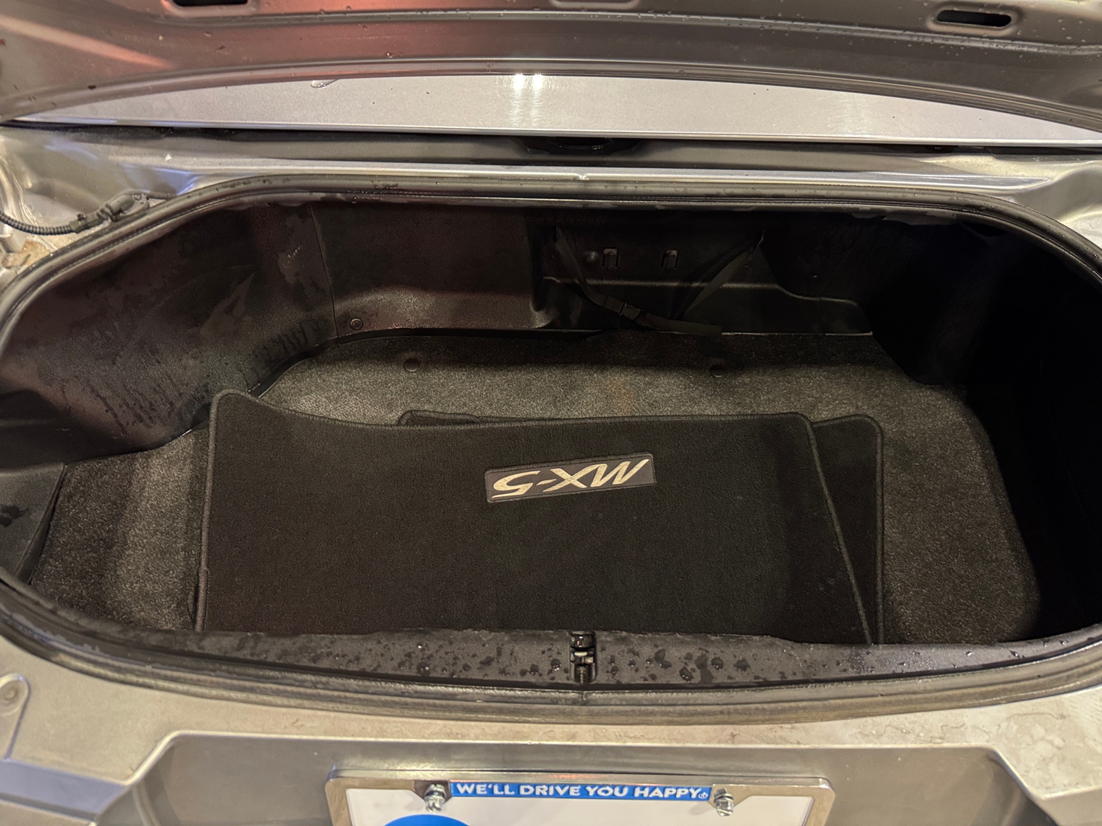 Thumbnail: 2014 Mazda MX-5 Miata - 6