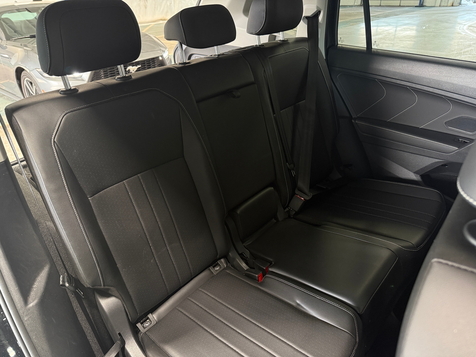 Thumbnail: 2022 Volkswagen Tiguan - 5