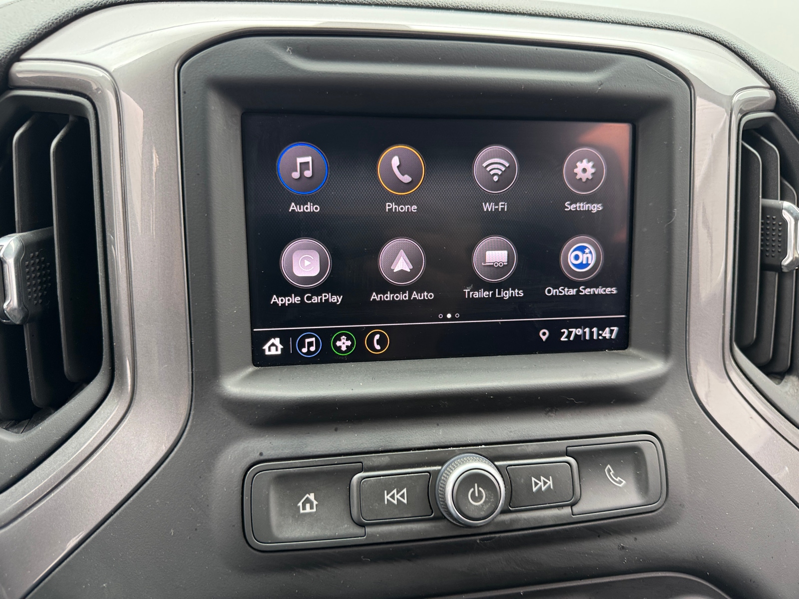 Thumbnail: 2020 Chevrolet Silverado 1500 - 4