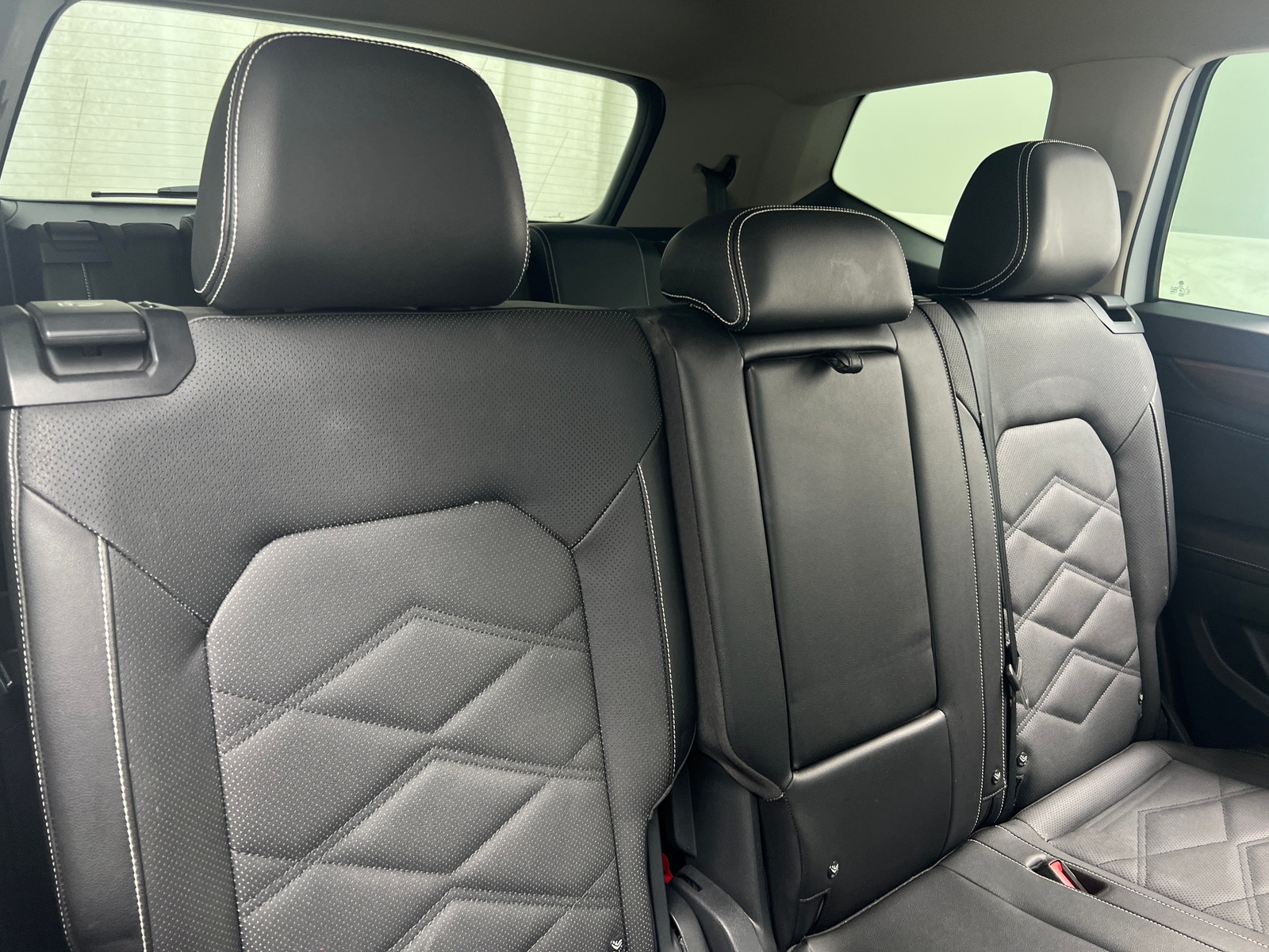 Thumbnail: 2024 Volkswagen Atlas - 5