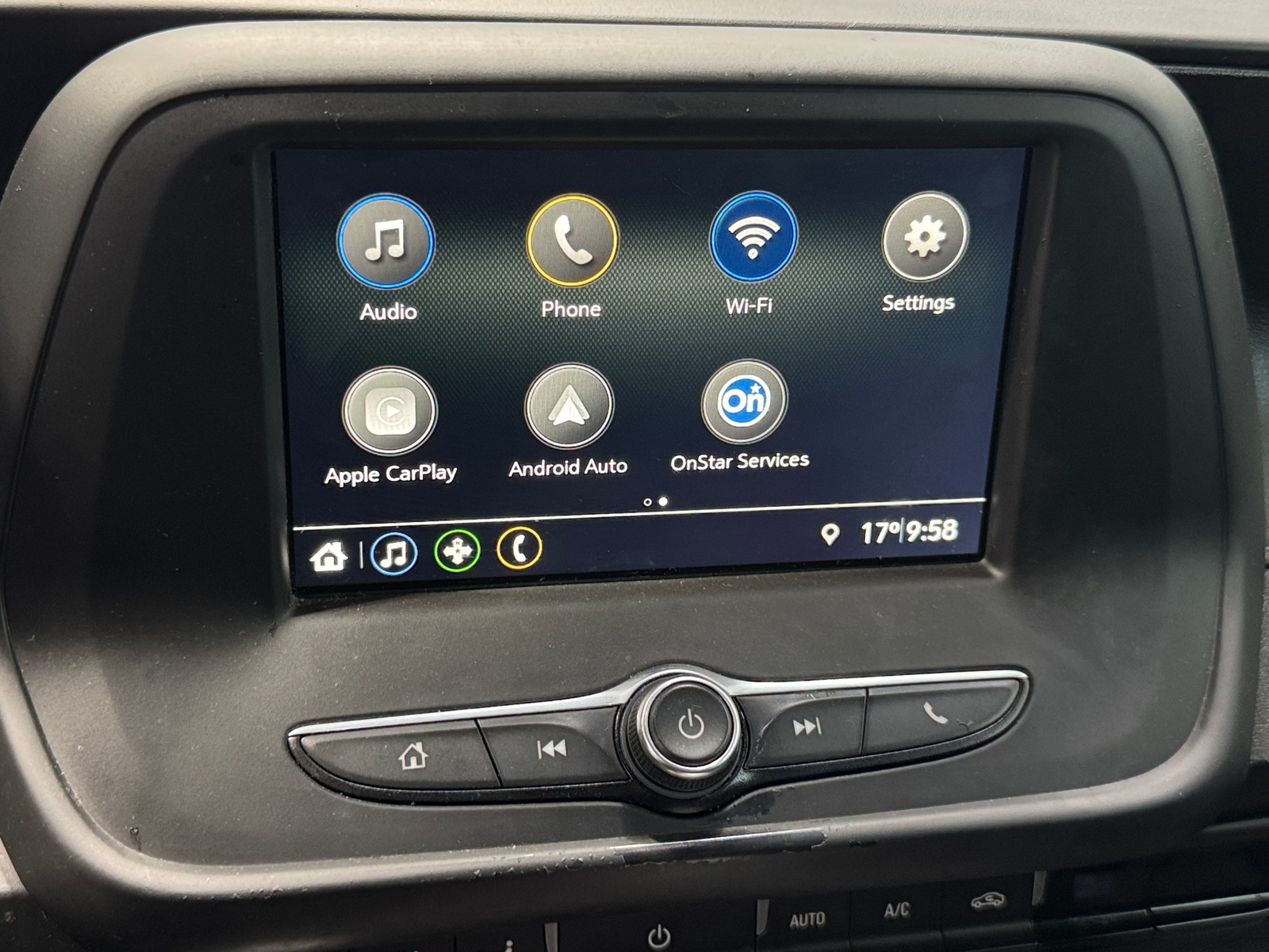 Thumbnail: 2019 Chevrolet Camaro - 3