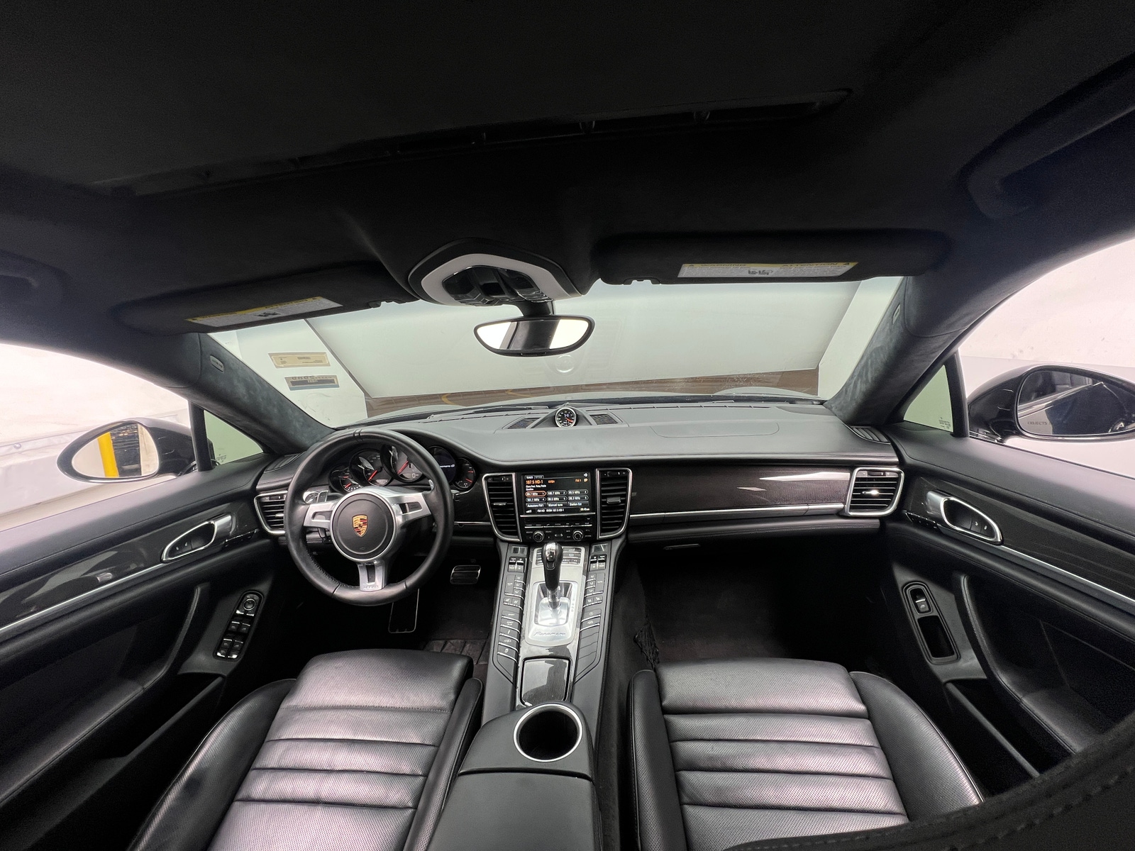 Thumbnail: 2016 Porsche Panamera - 2