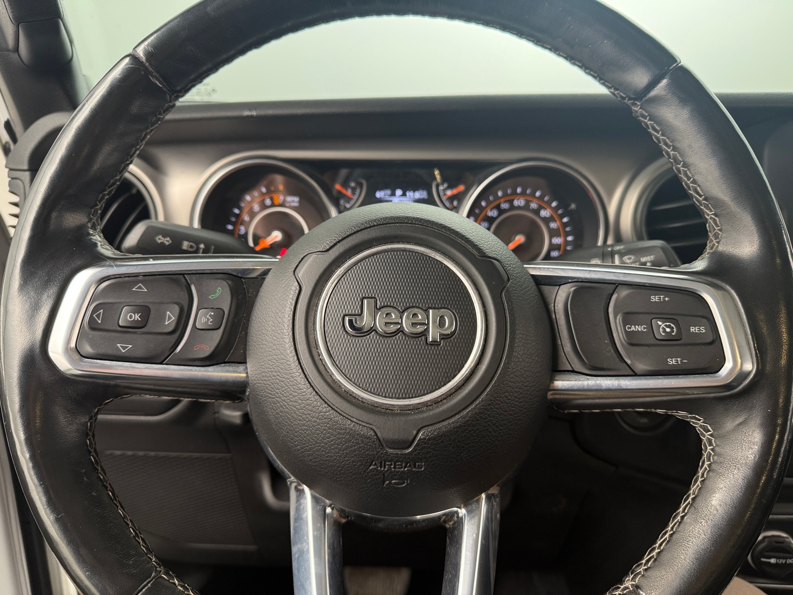 Thumbnail: 2020 Jeep Gladiator - 5