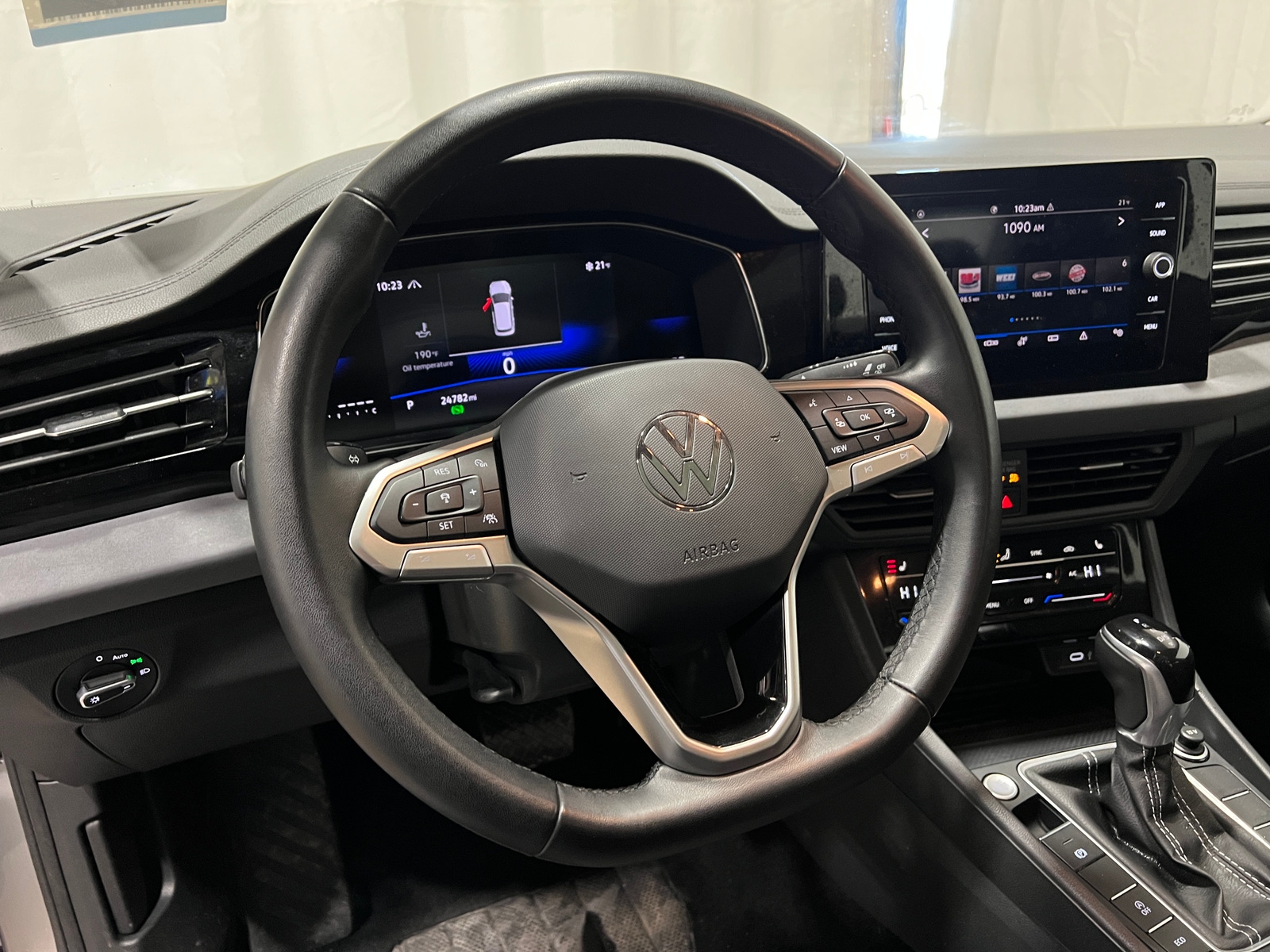 Thumbnail: 2025 Volkswagen Jetta - 4