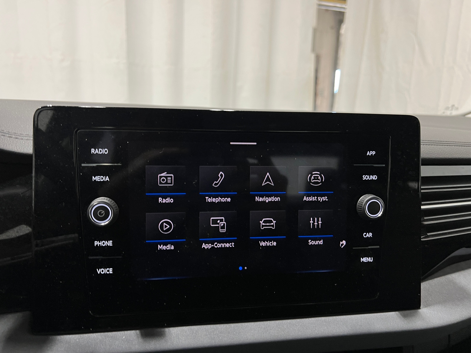 Thumbnail: 2025 Volkswagen Jetta - 3