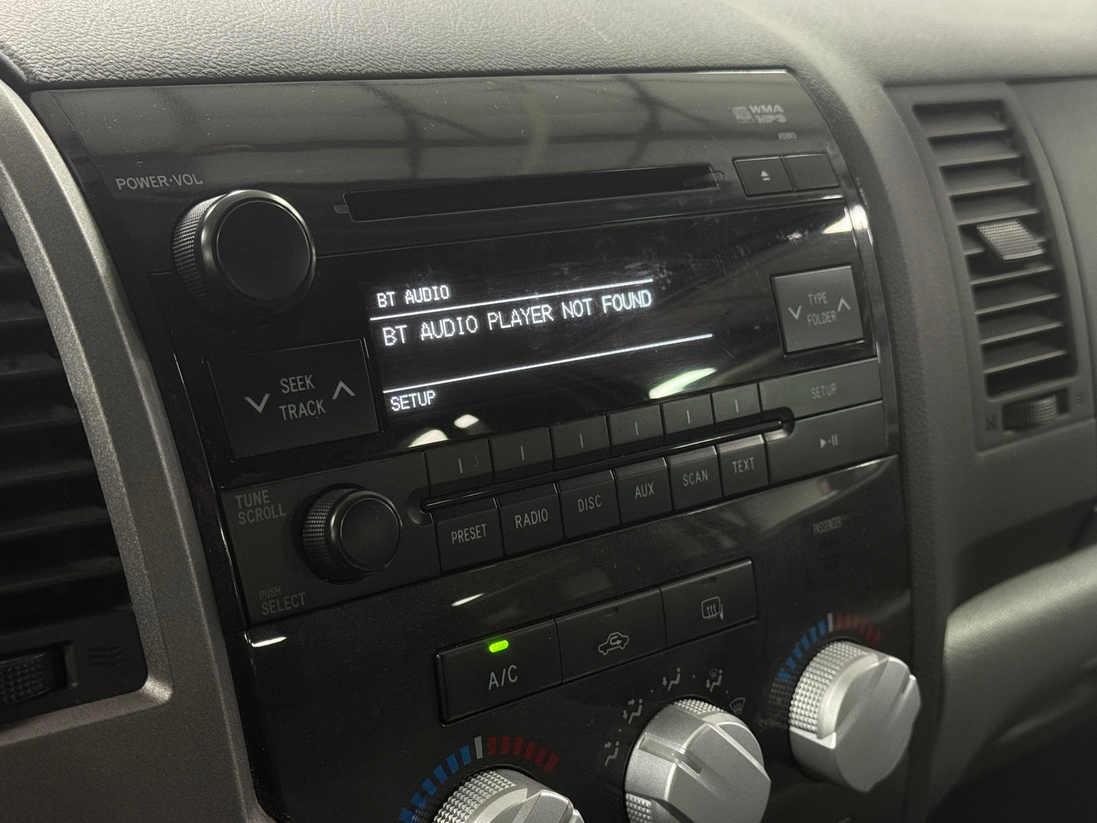 Thumbnail: 2011 Toyota Tundra - 4