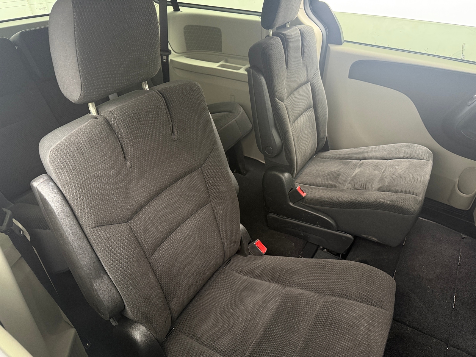 Thumbnail: 2018 Dodge Grand Caravan - 6