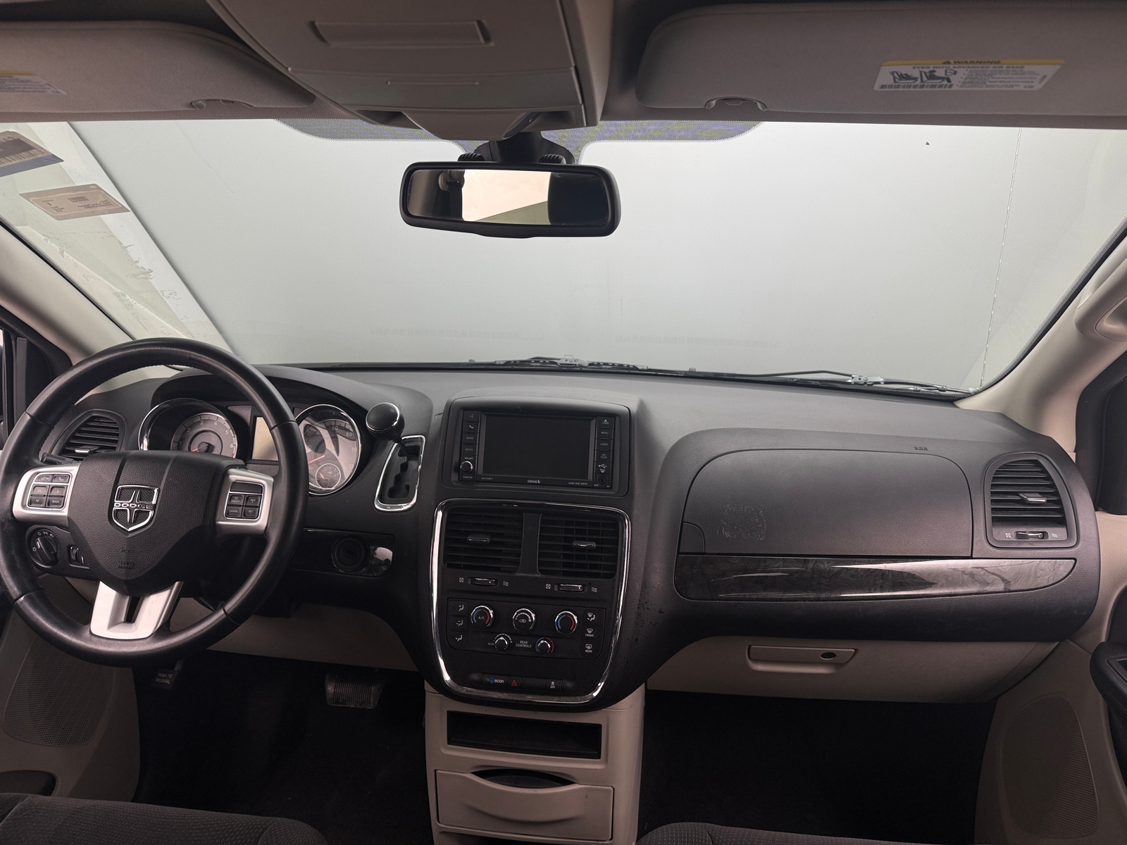 Thumbnail: 2018 Dodge Grand Caravan - 3