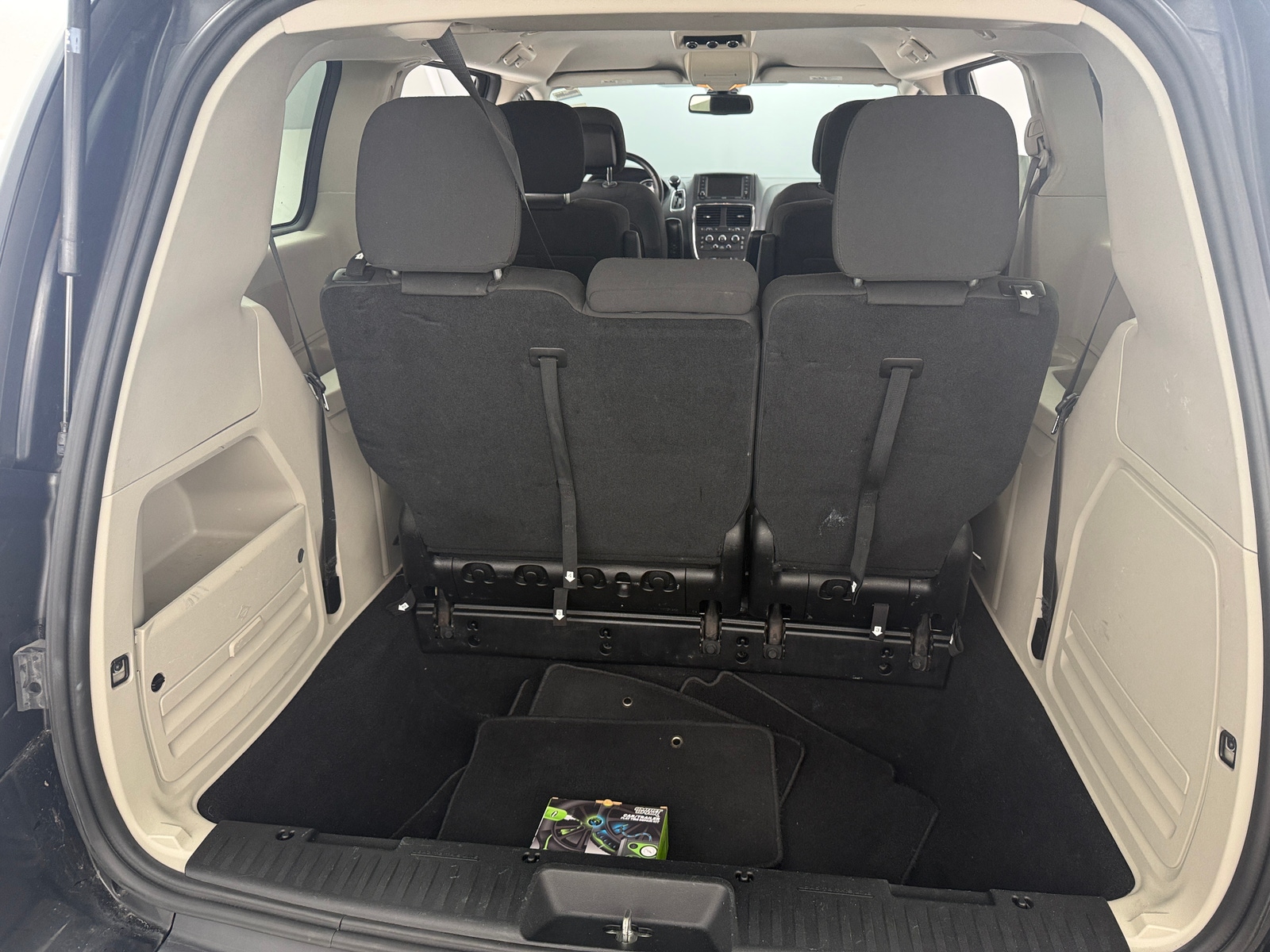 Thumbnail: 2018 Dodge Grand Caravan - 7