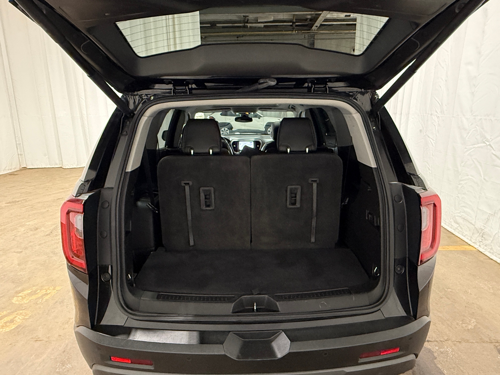 Thumbnail: 2020 GMC Acadia - 7