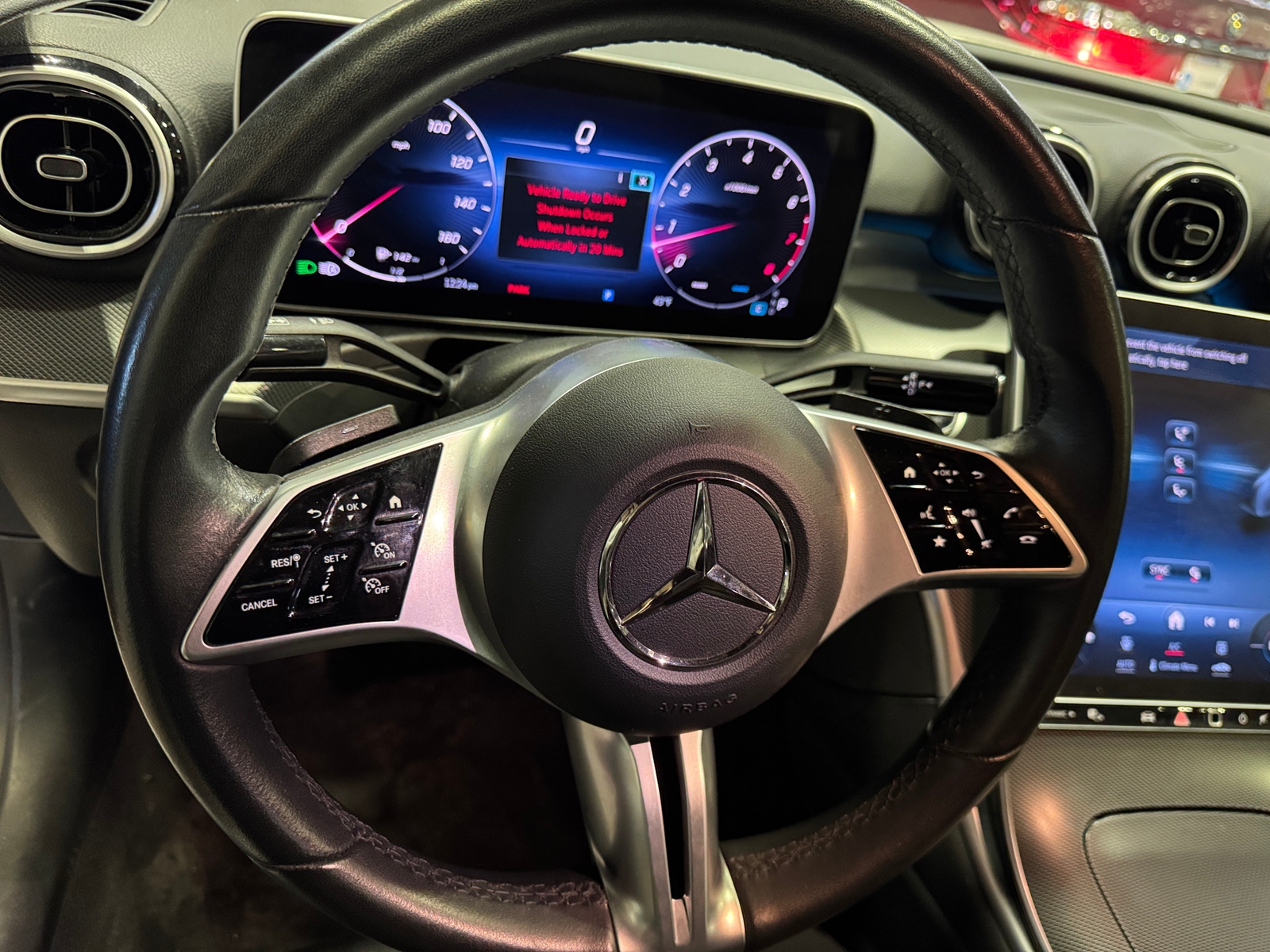 Thumbnail: 2024 Mercedes-Benz C-Class - 4