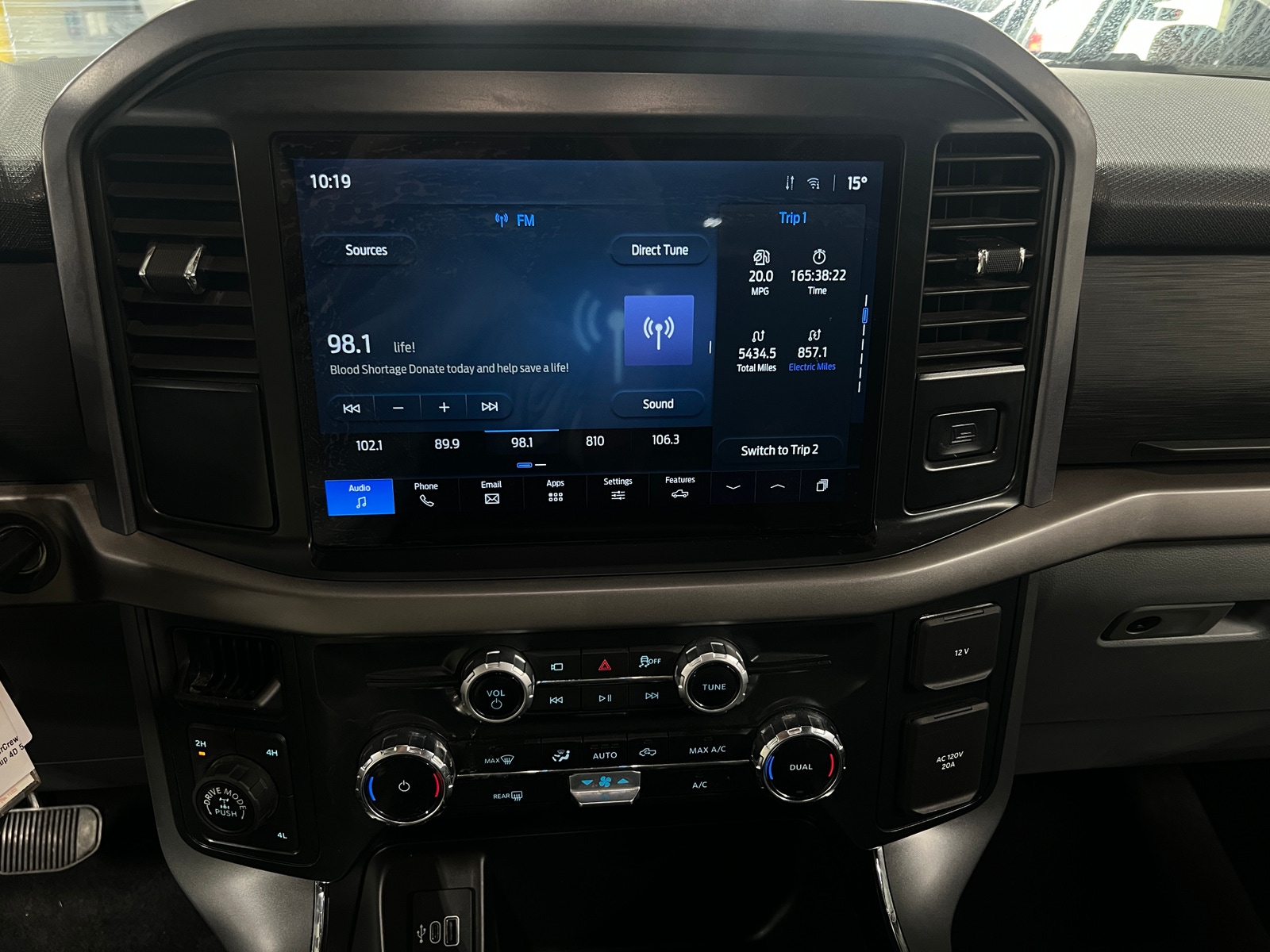 Thumbnail: 2025 Ford Econoline - 4