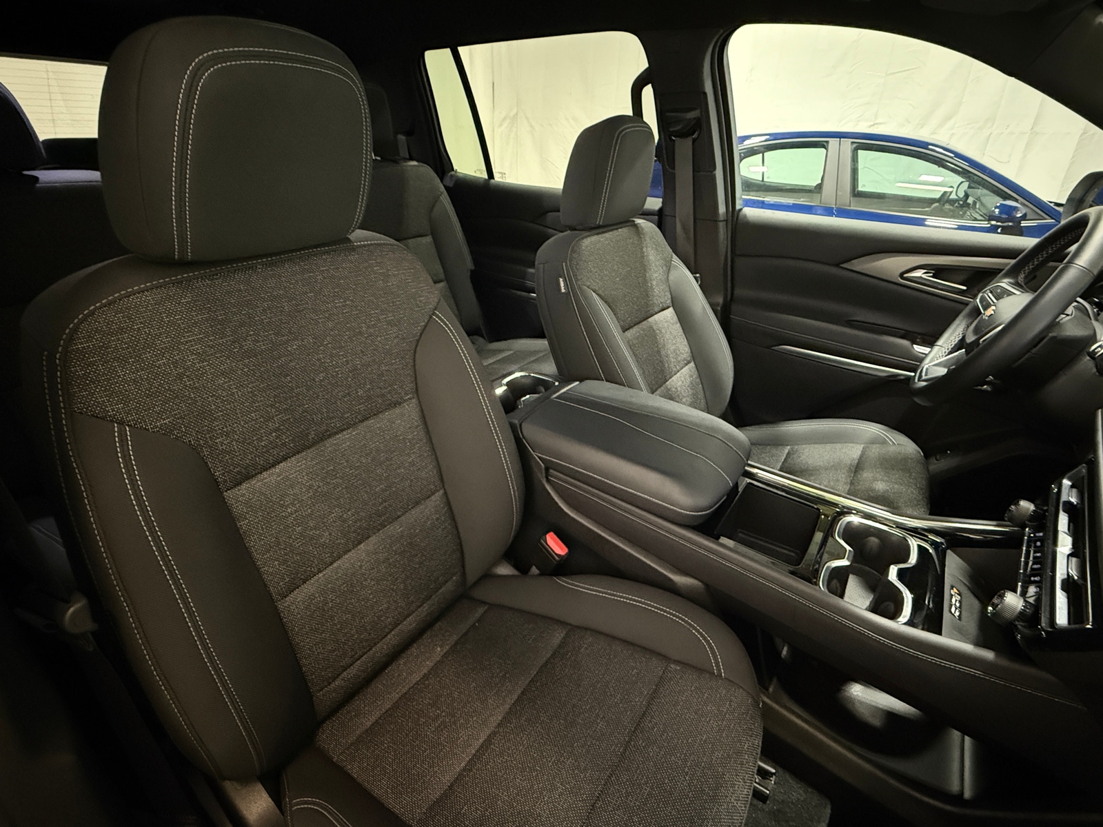 Thumbnail: 2025 Chevrolet Traverse - 2