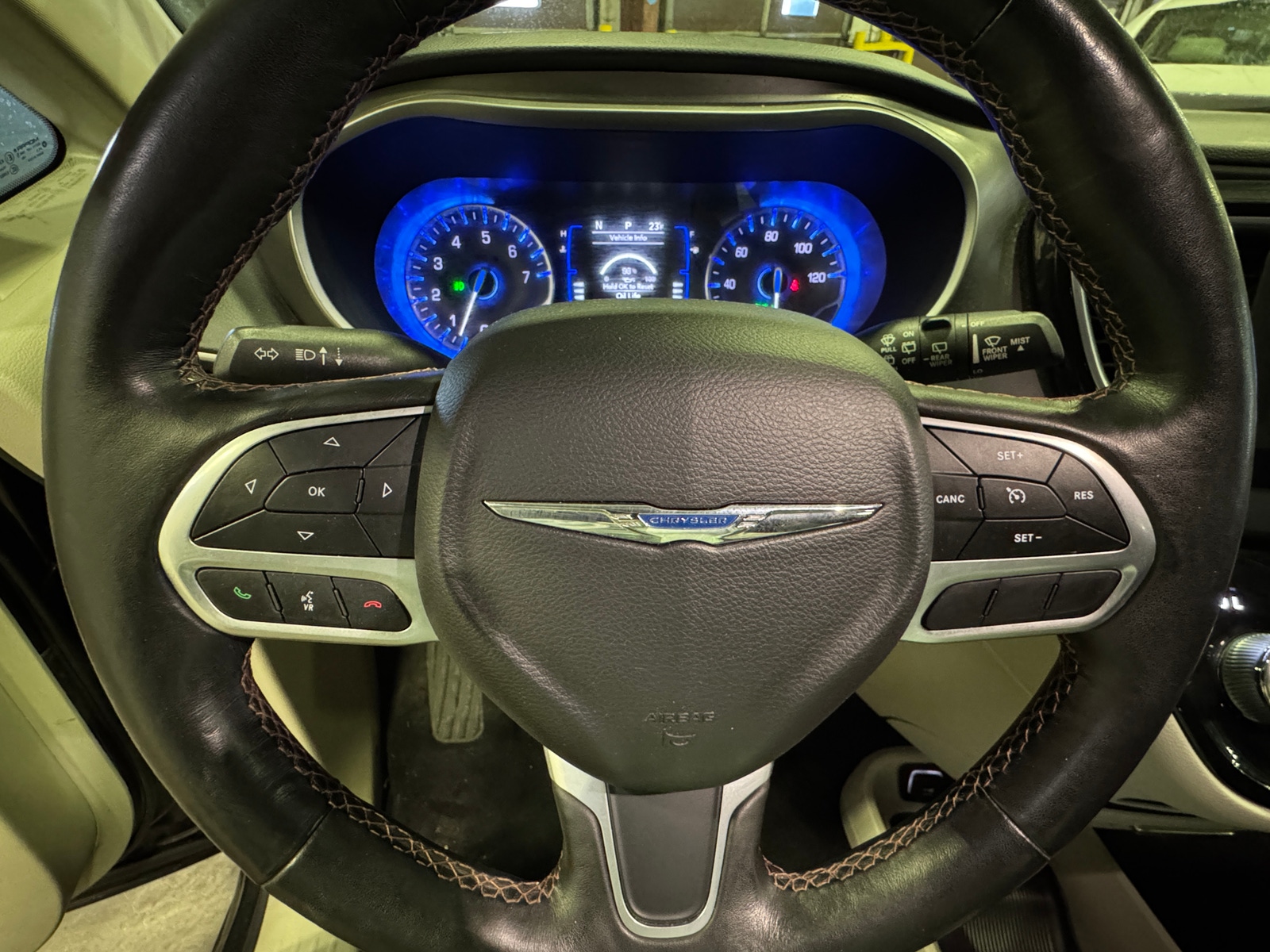 Thumbnail: 2020 Chrysler Pacifica - 5