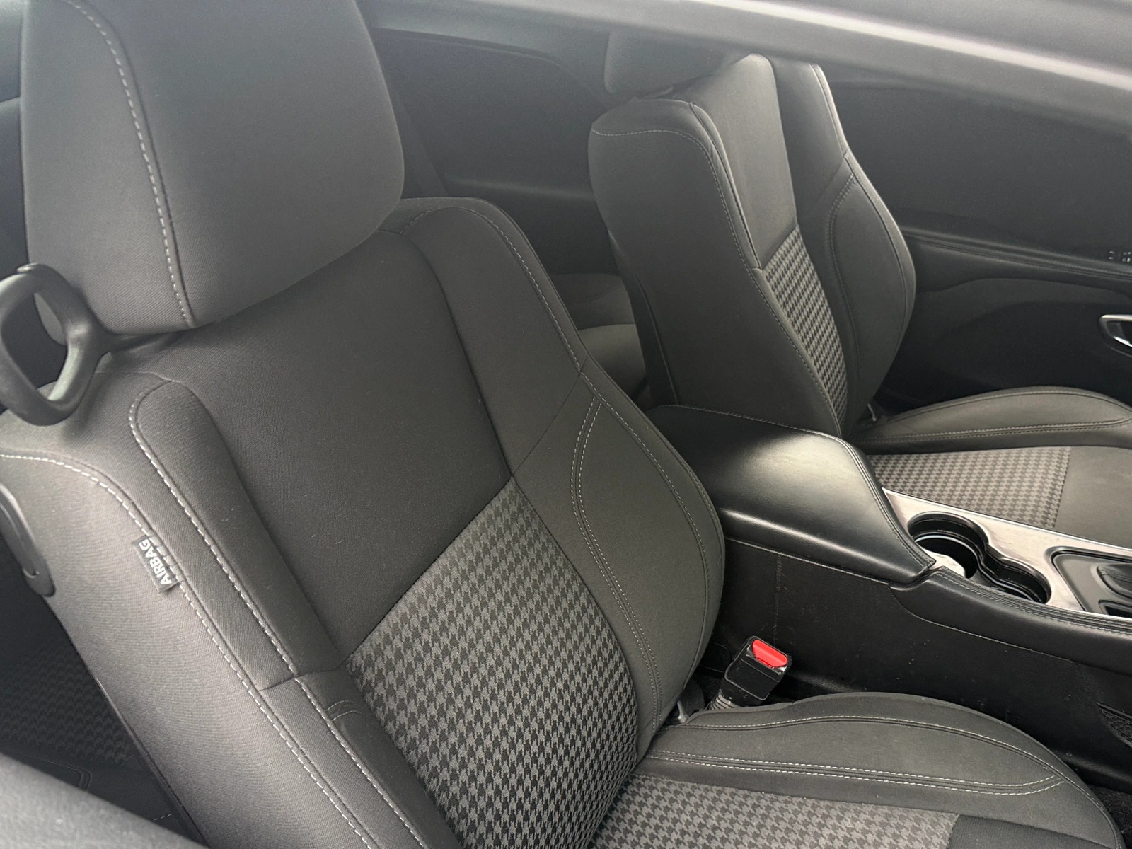 Thumbnail: 2019 Dodge Challenger - 2